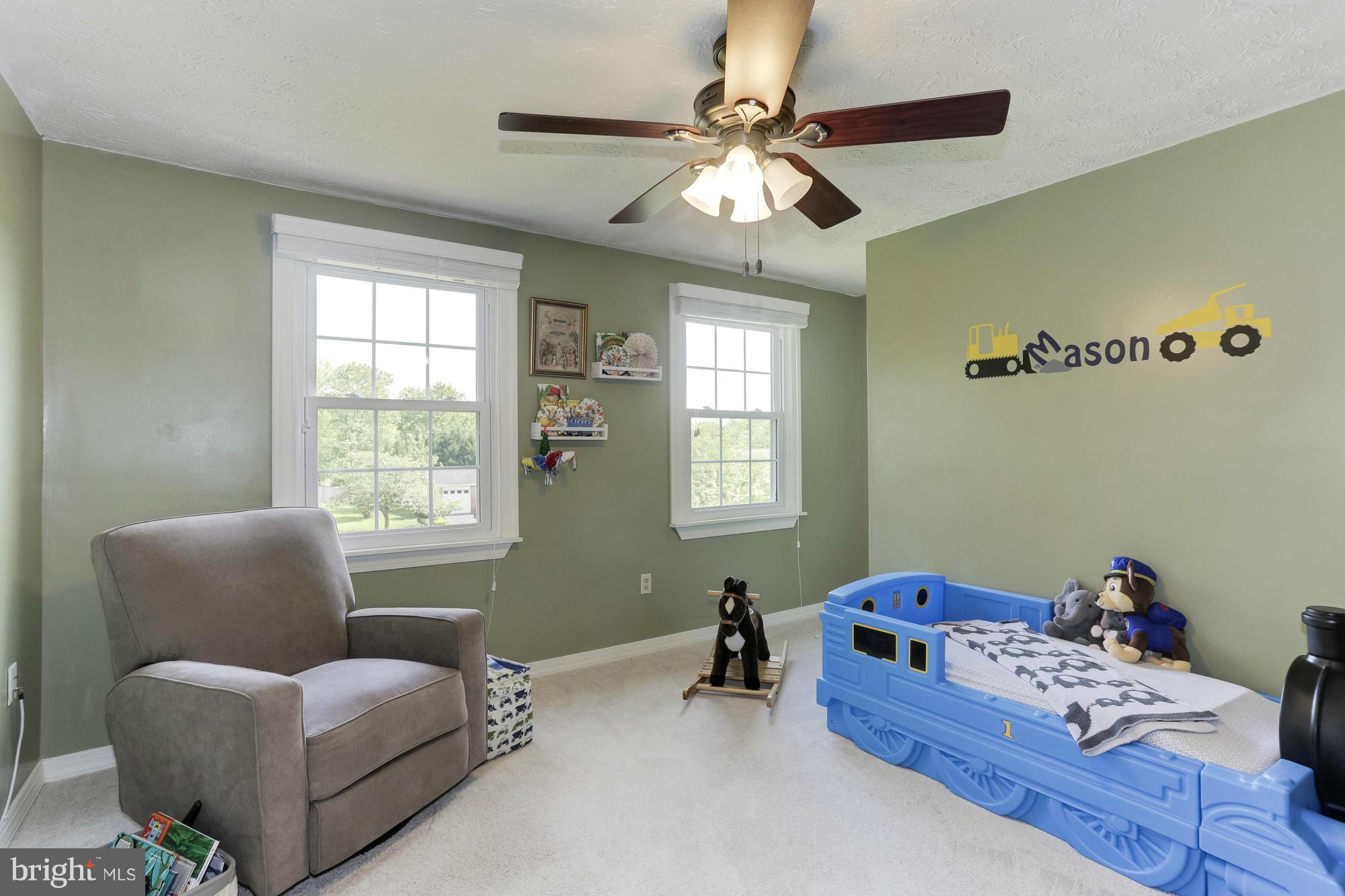 FRANKLIN SQUARE - Residential