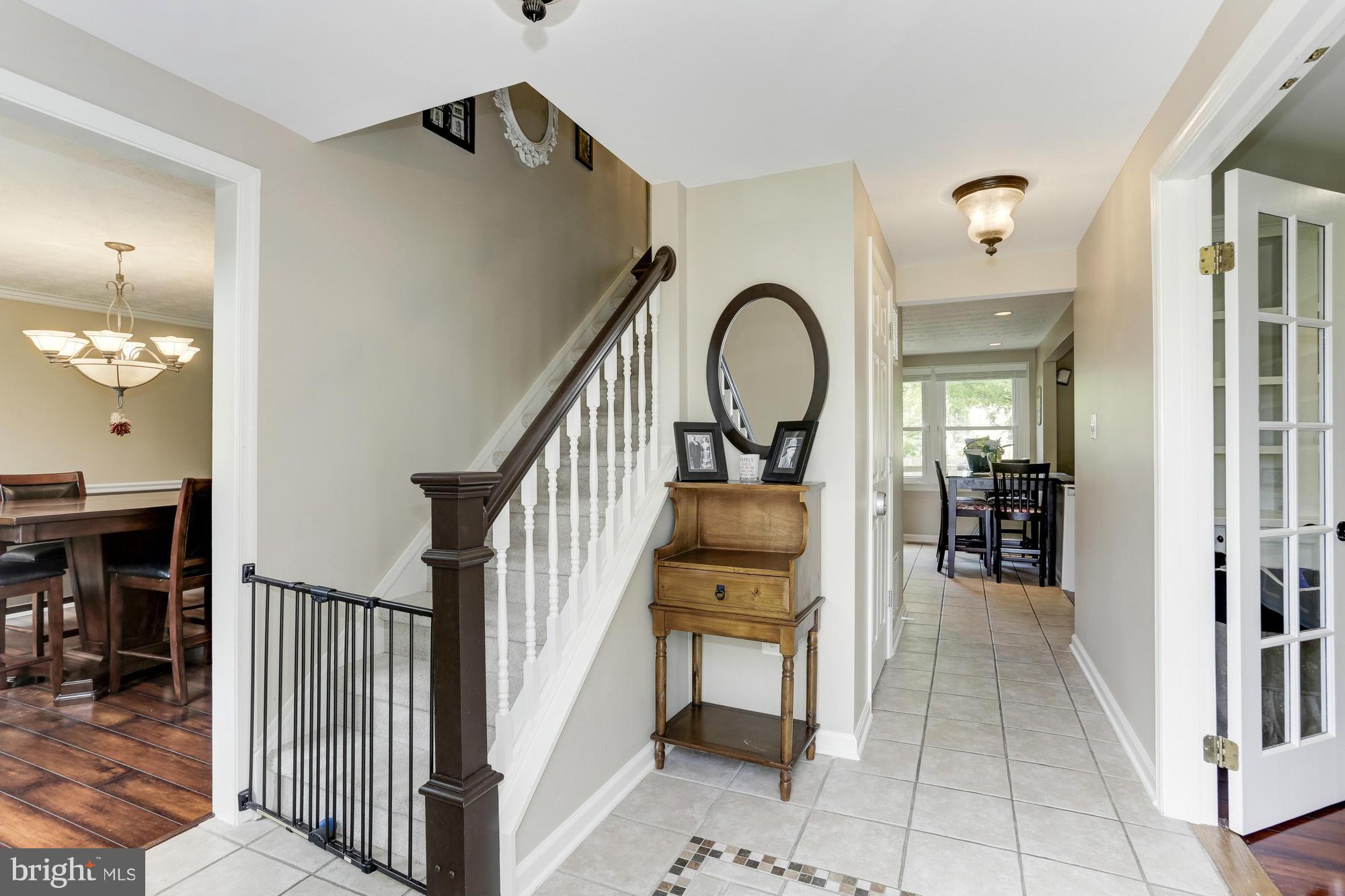 FRANKLIN SQUARE - Residential