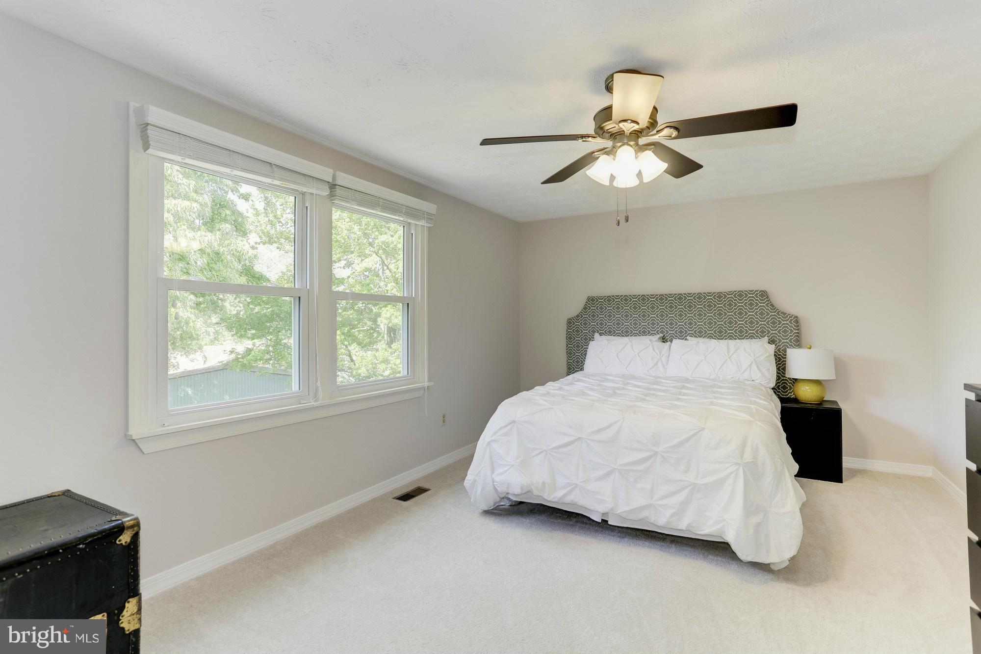 FRANKLIN SQUARE - Residential