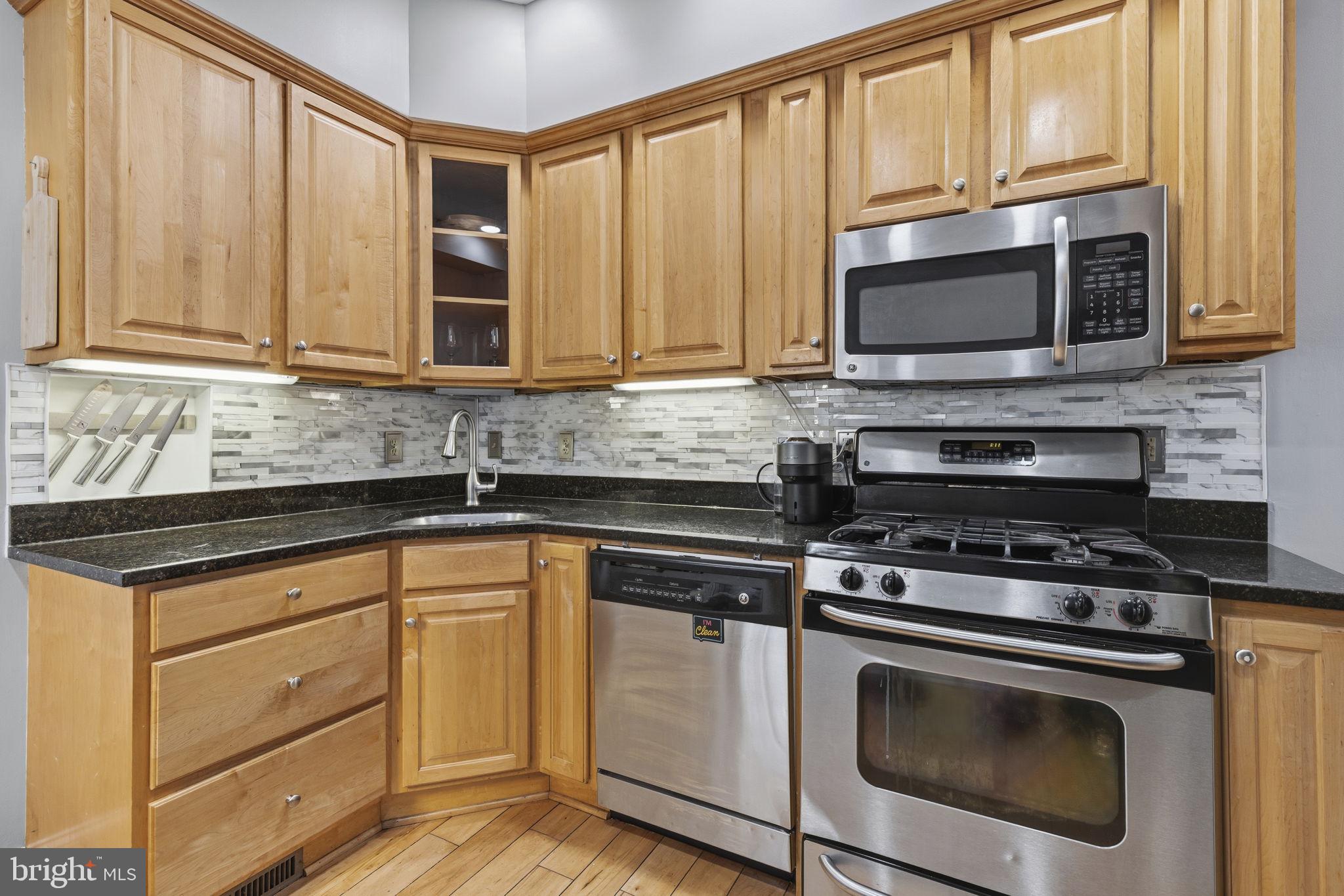 UPPER FELLS POINT - Residential