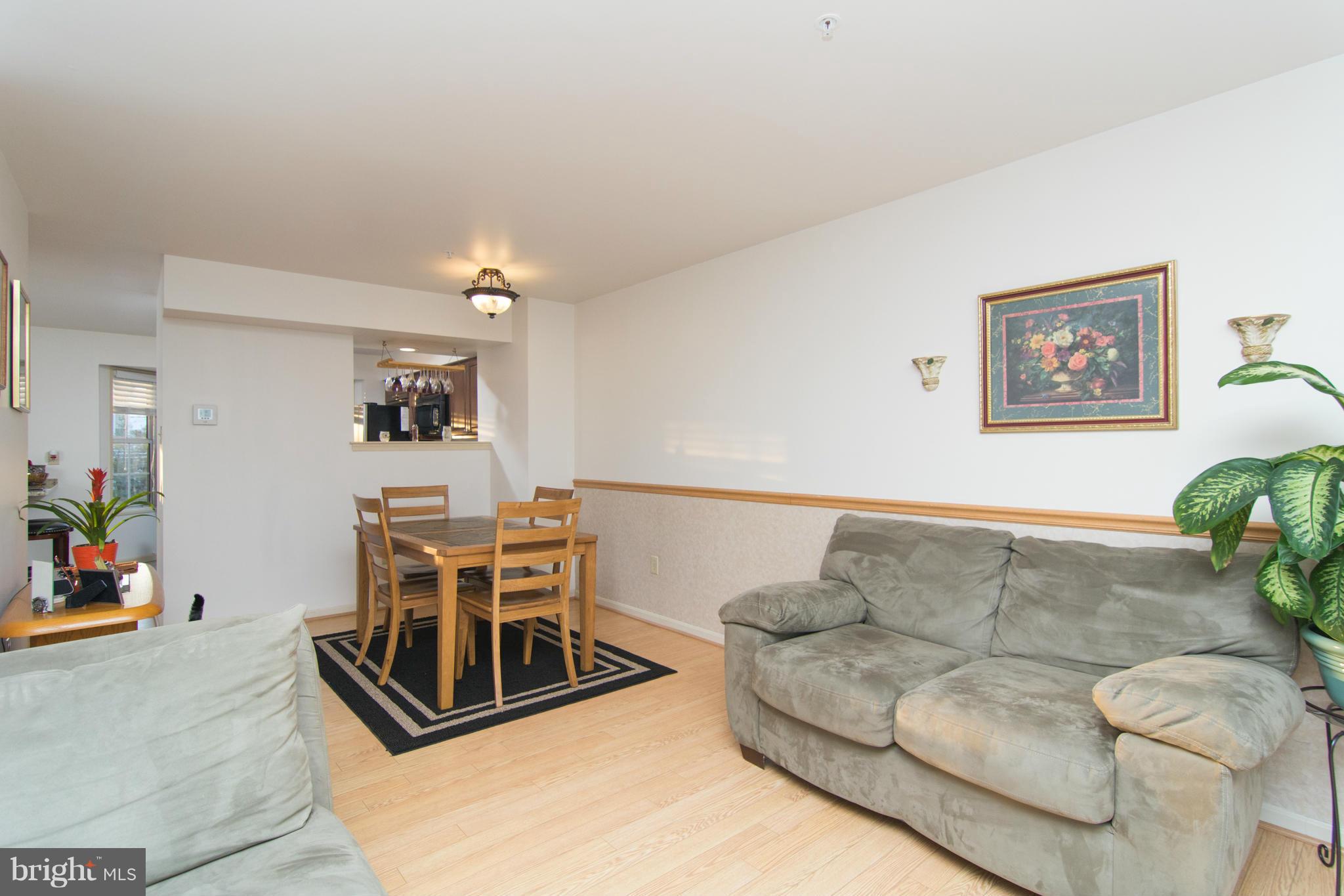 STONEY BEACH - Residential