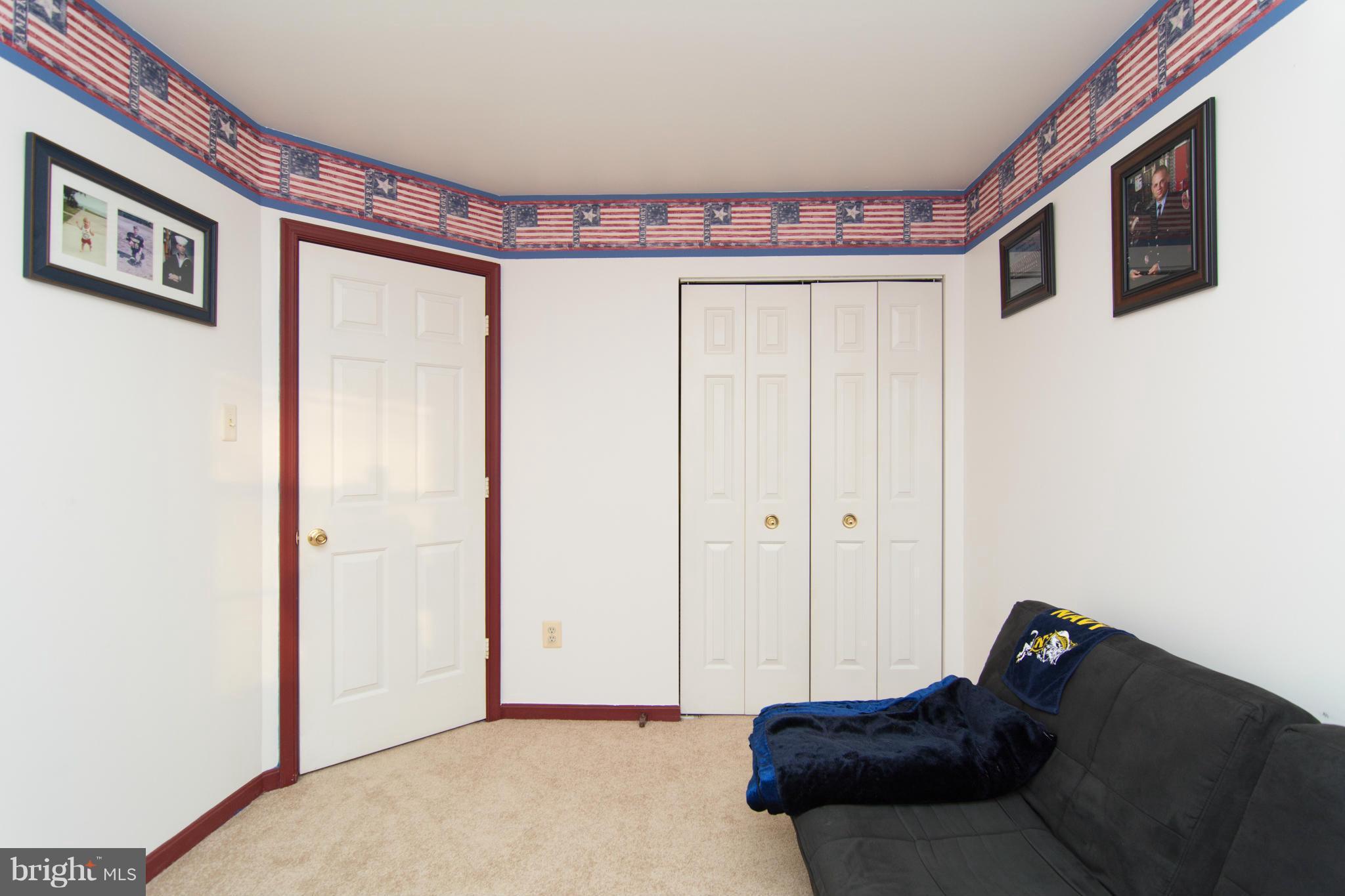 STONEY BEACH - Residential