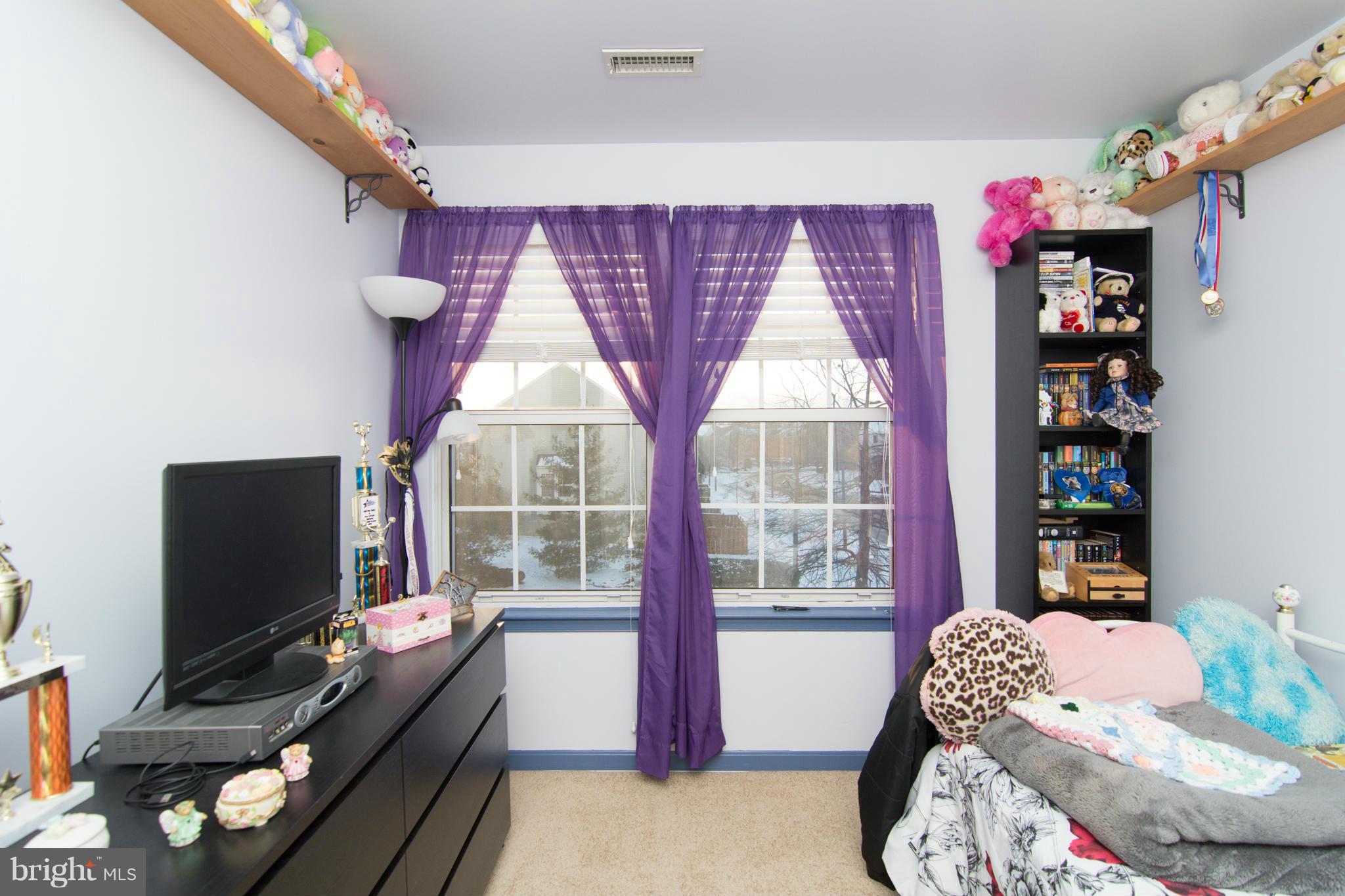 STONEY BEACH - Residential