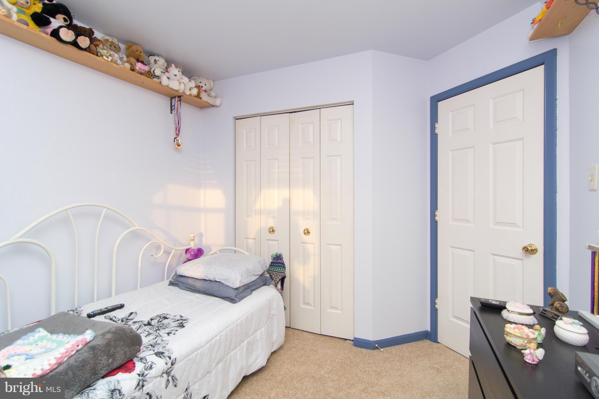 STONEY BEACH - Residential