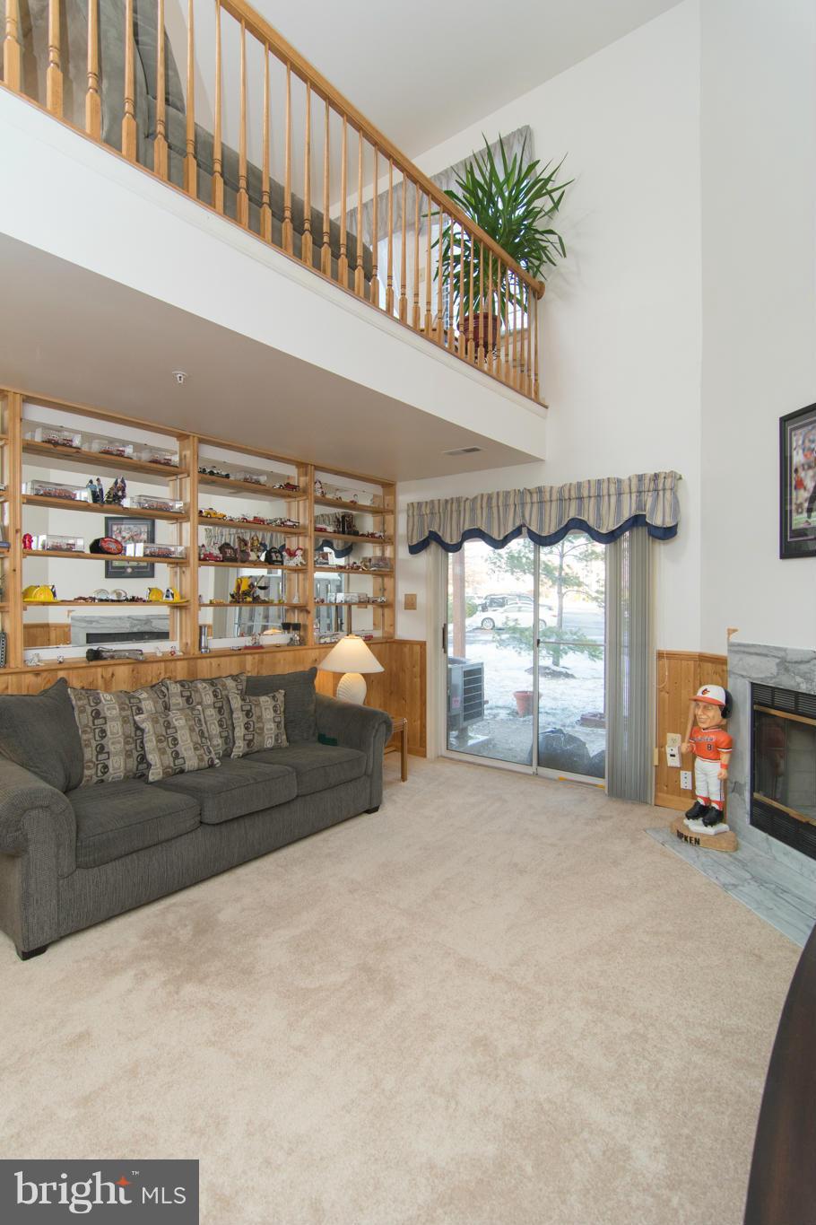 STONEY BEACH - Residential