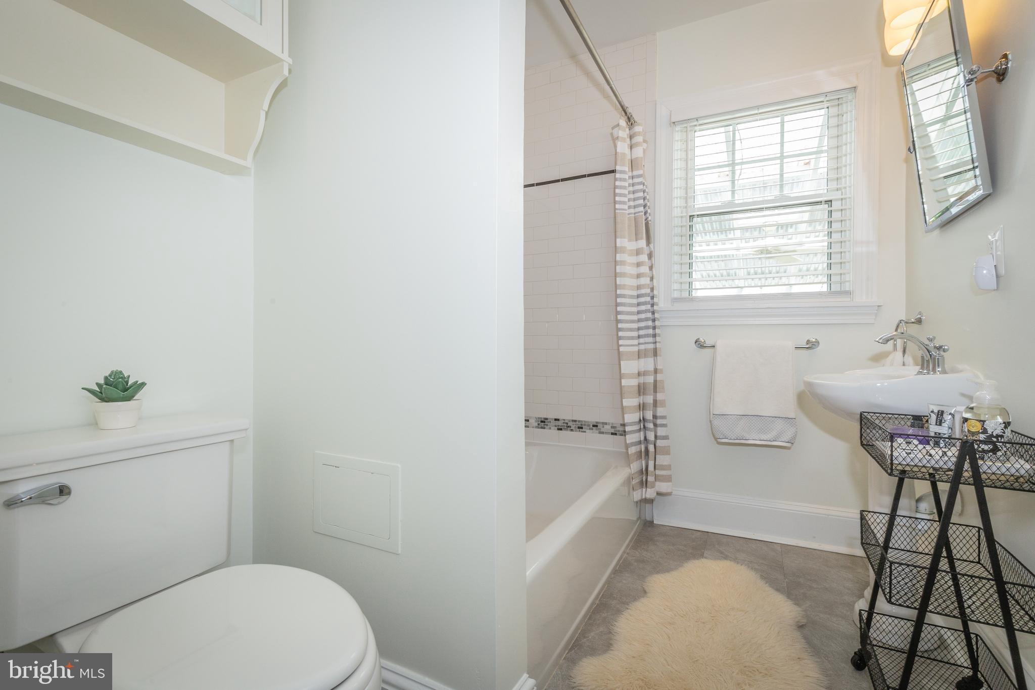 EASTPORT - Residential