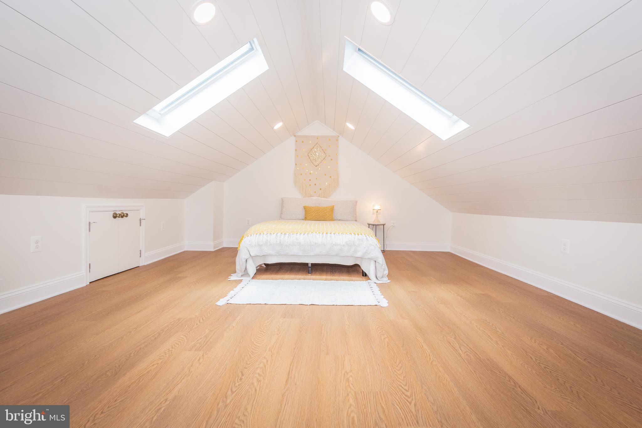 EASTPORT - Residential