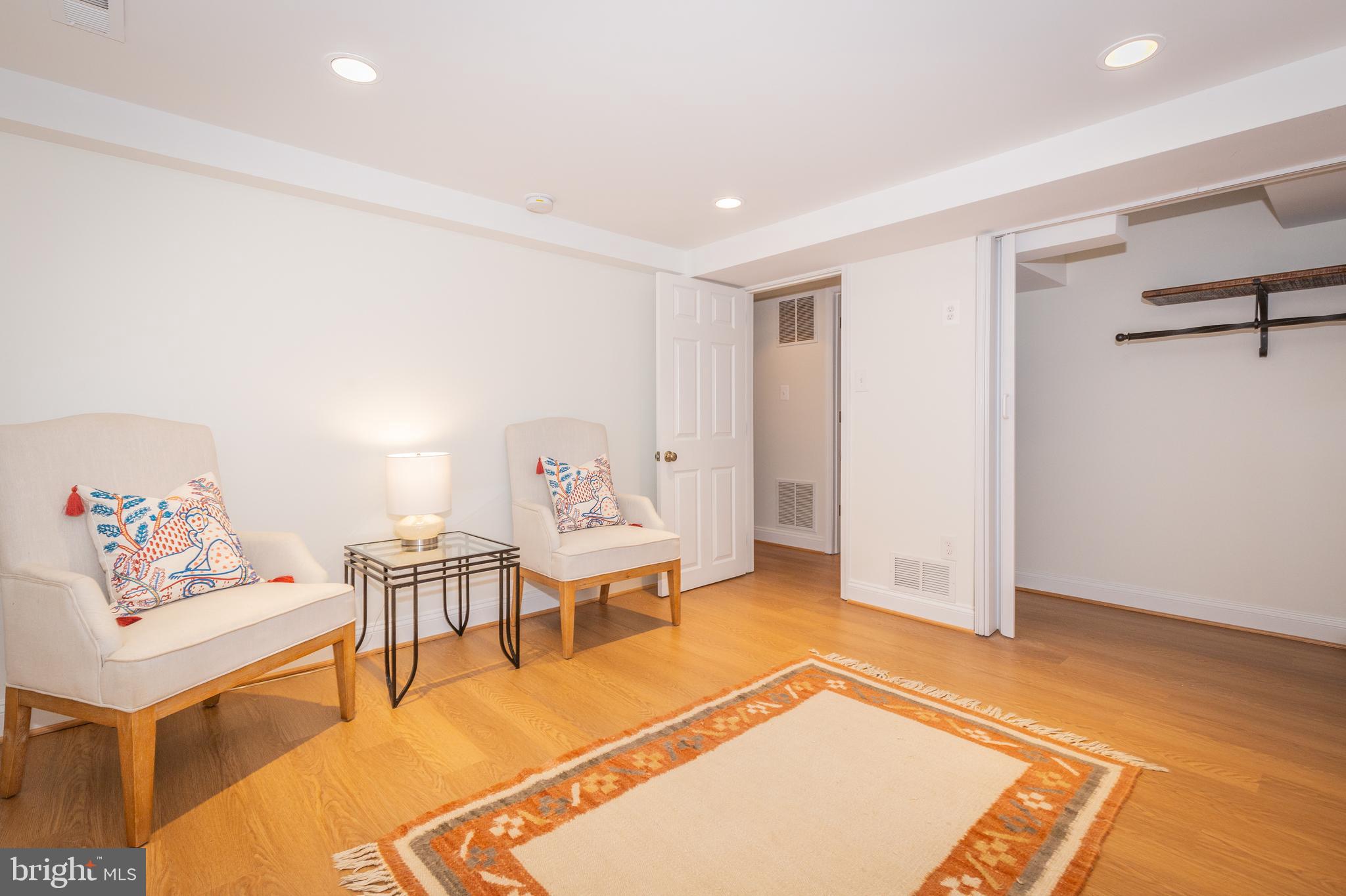 EASTPORT - Residential