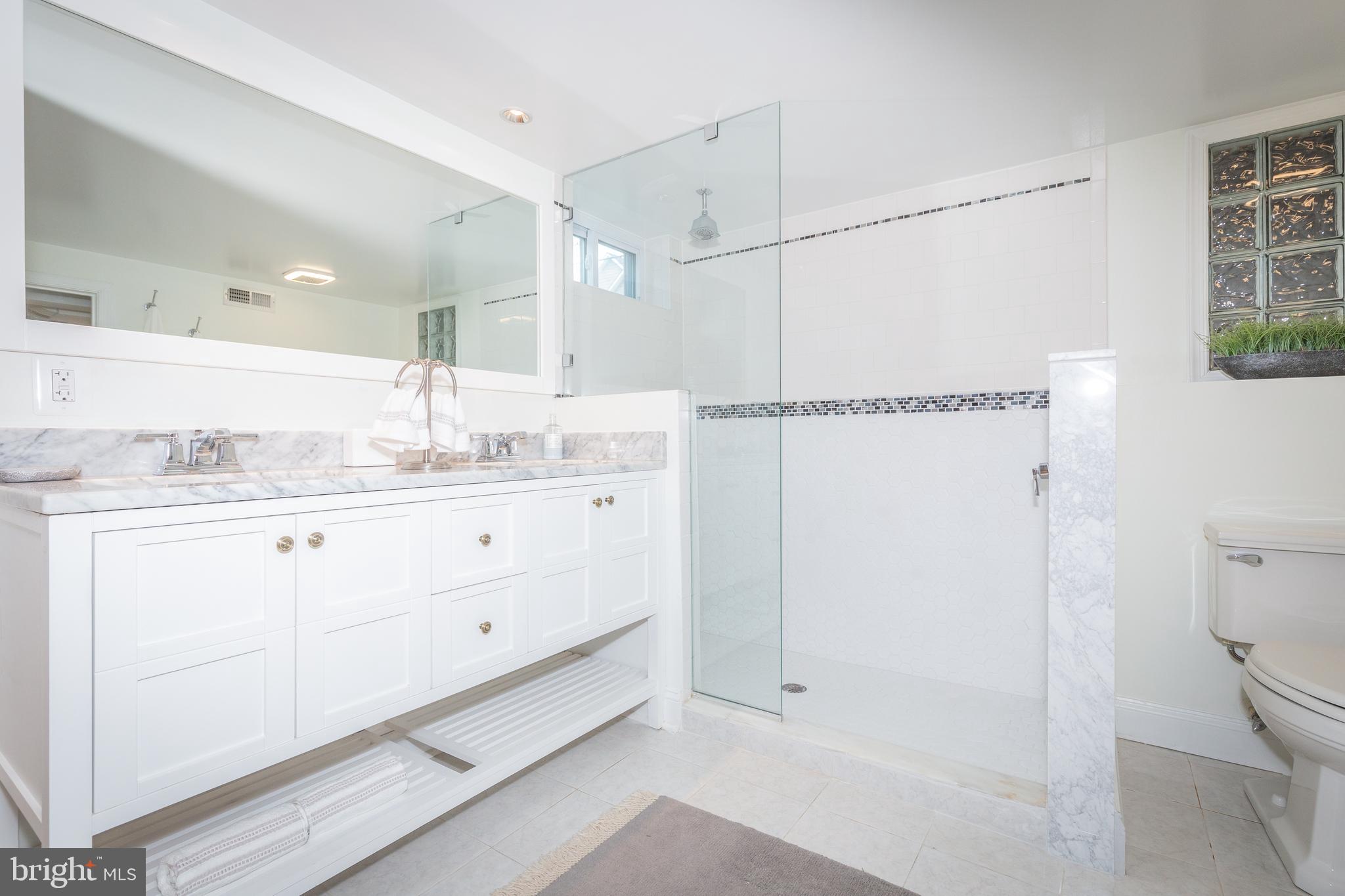 EASTPORT - Residential