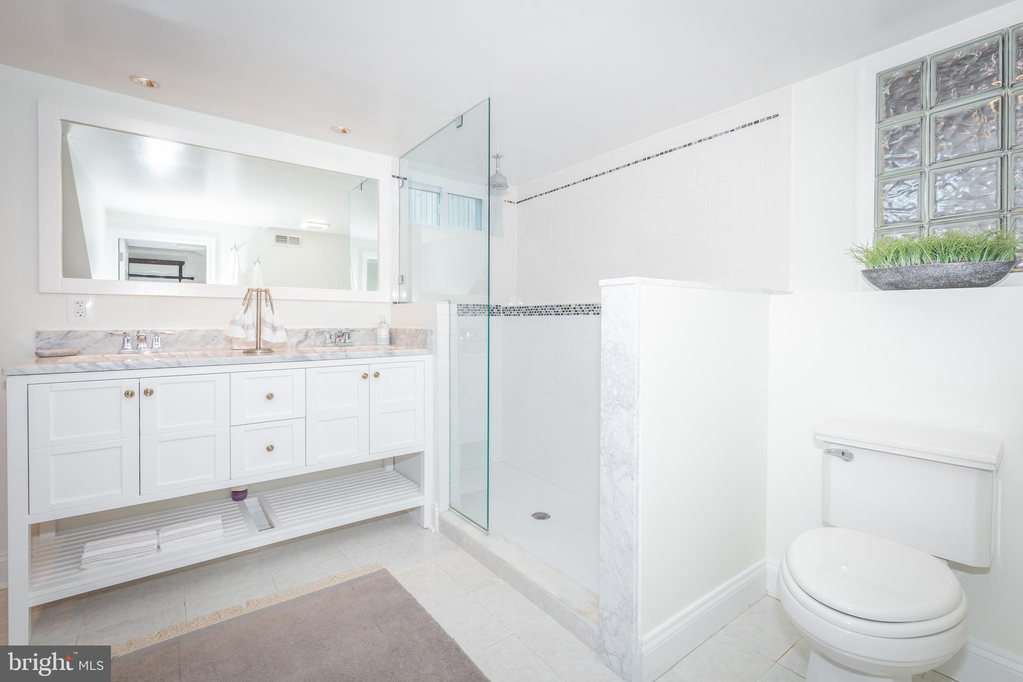 EASTPORT - Residential