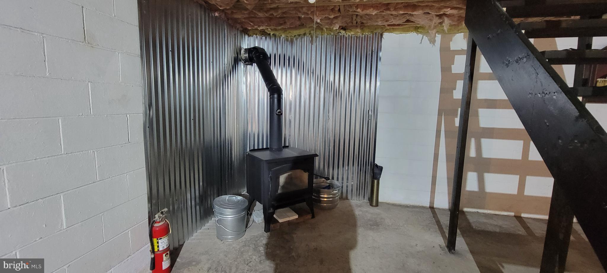 COVE VILLAGE - Residential