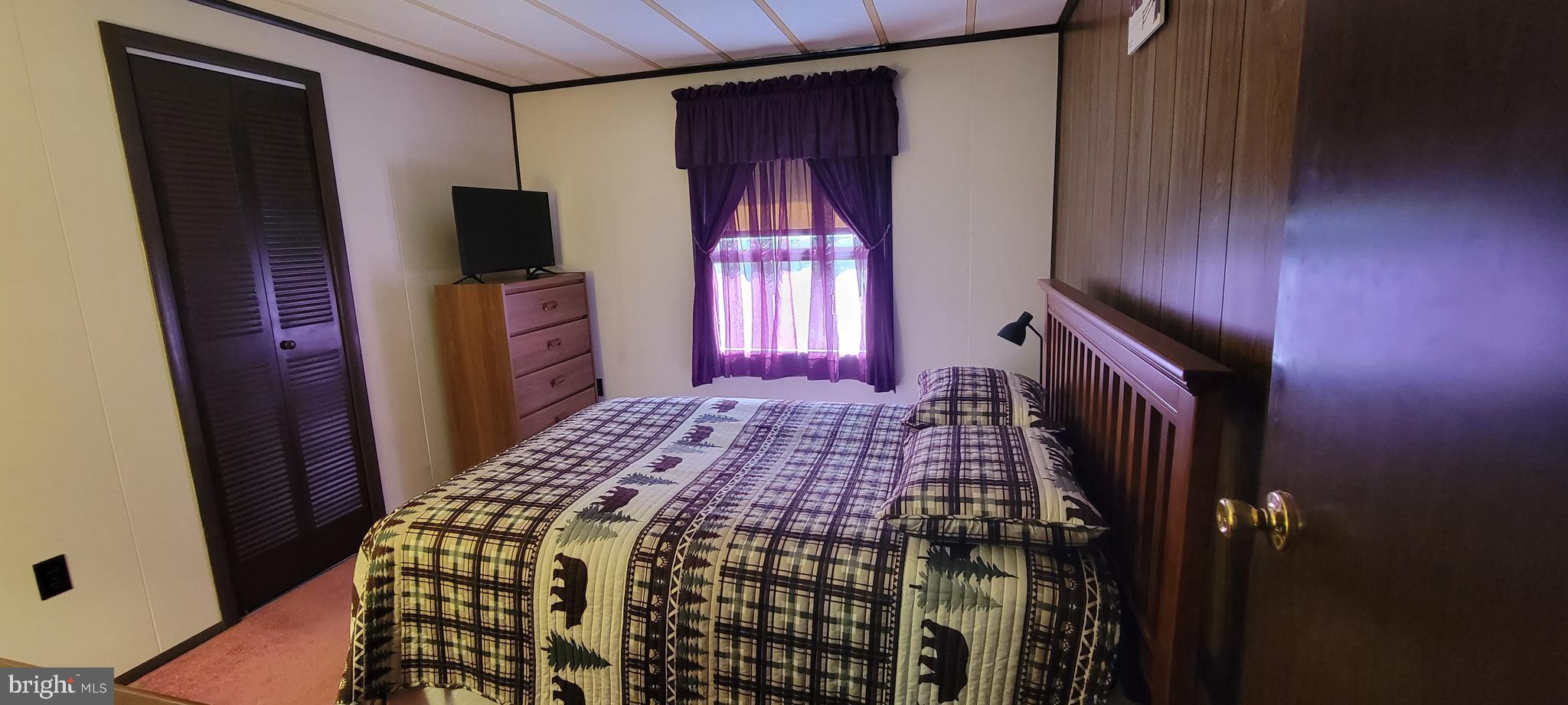 COVE VILLAGE - Residential