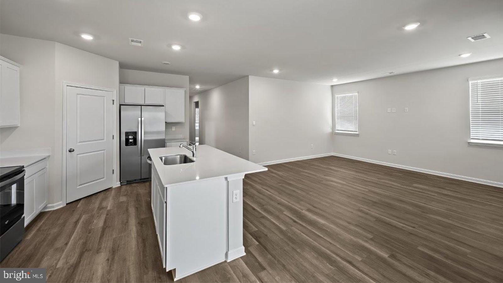 TOLLHOUSE WOODS - Residential