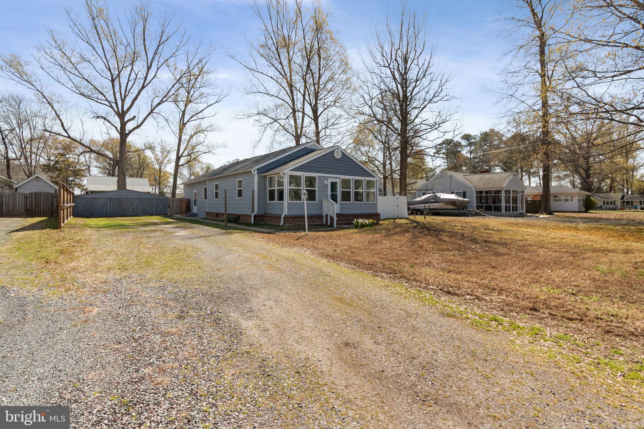 1216 MARSHALL AVENUE