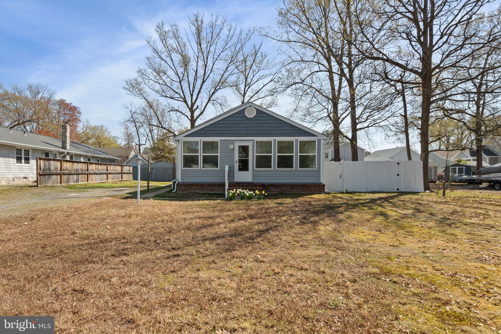 1216 MARSHALL AVENUE