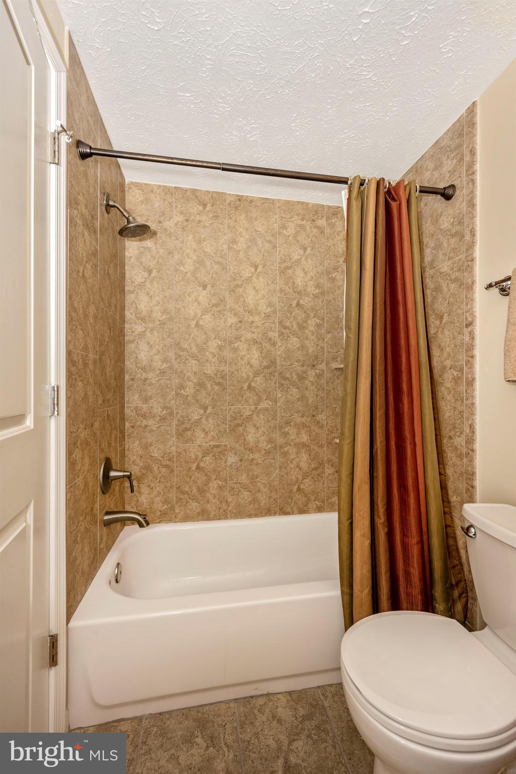 WILLOW WOOD ESTATES - Residential