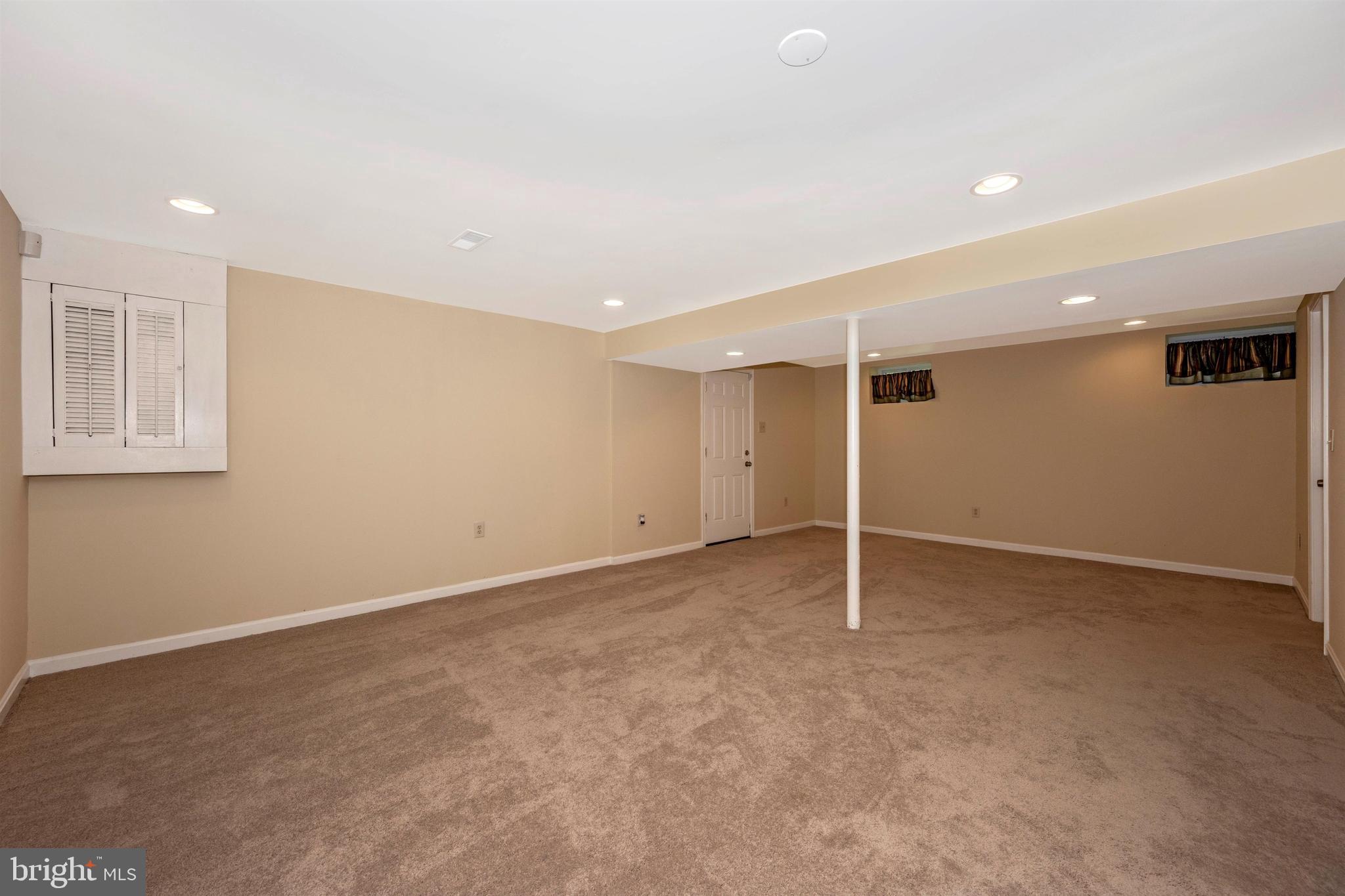 WILLOW WOOD ESTATES - Residential