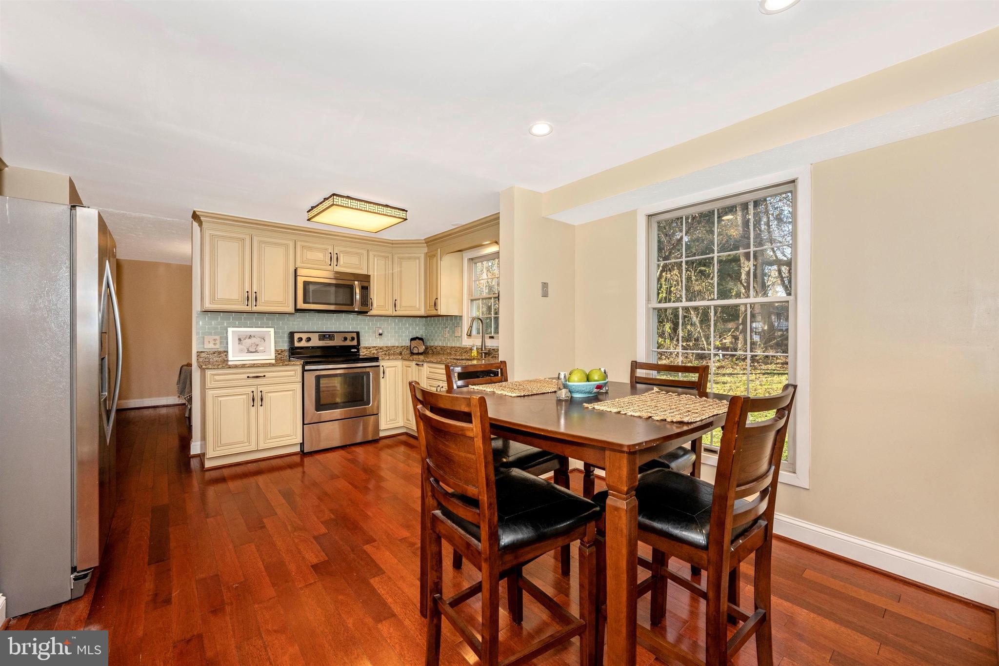 WILLOW WOOD ESTATES - Residential