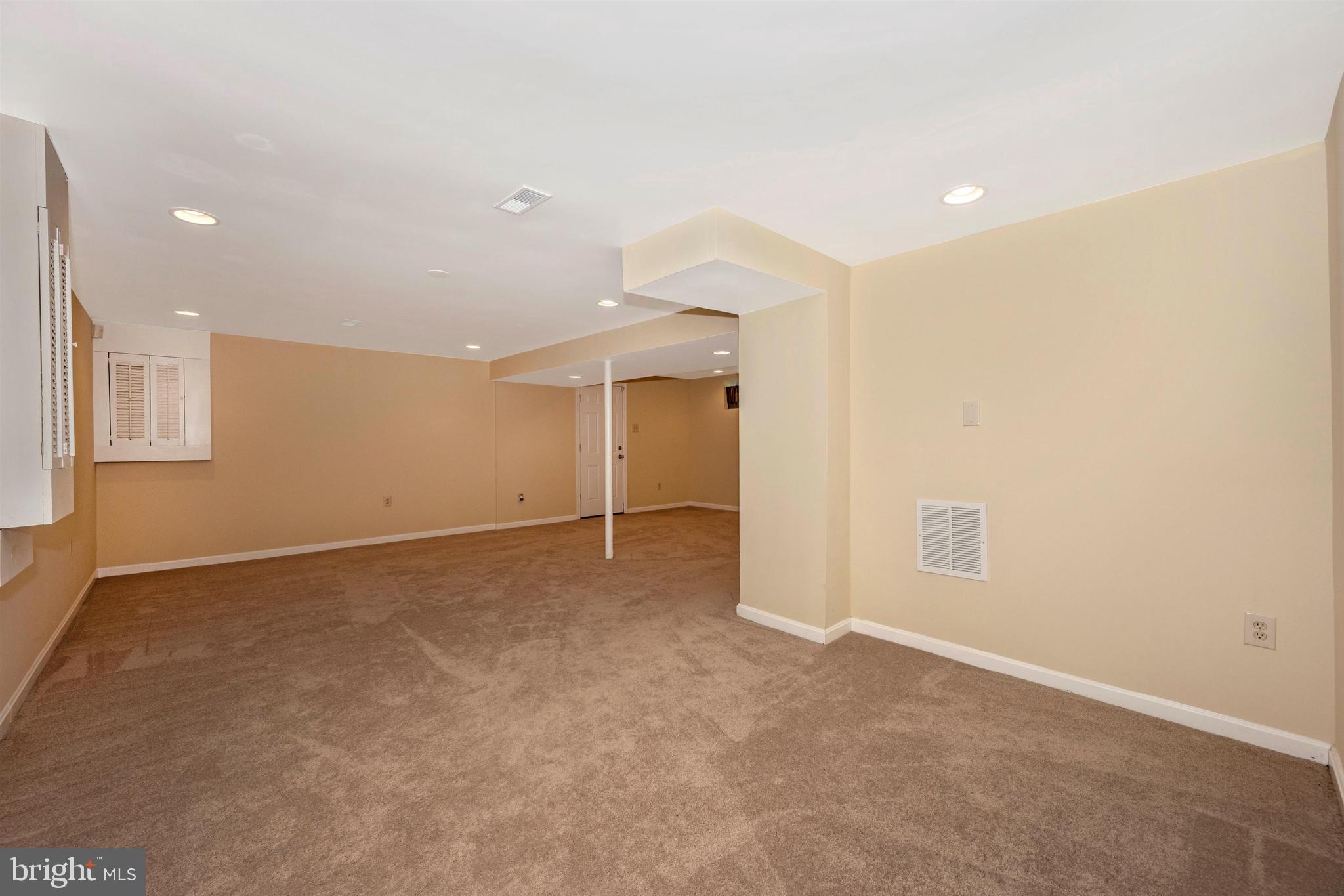 WILLOW WOOD ESTATES - Residential