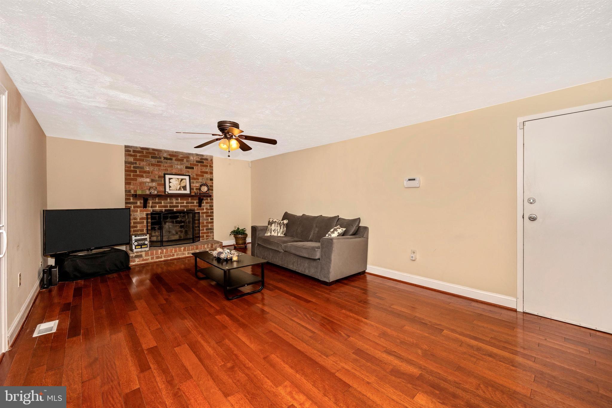 WILLOW WOOD ESTATES - Residential