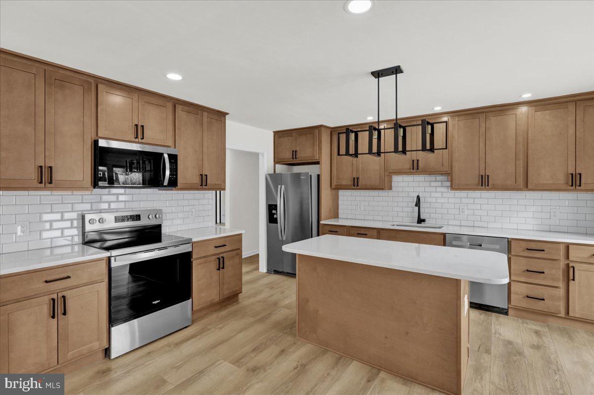 WELLINGTON DOWNES - Residential