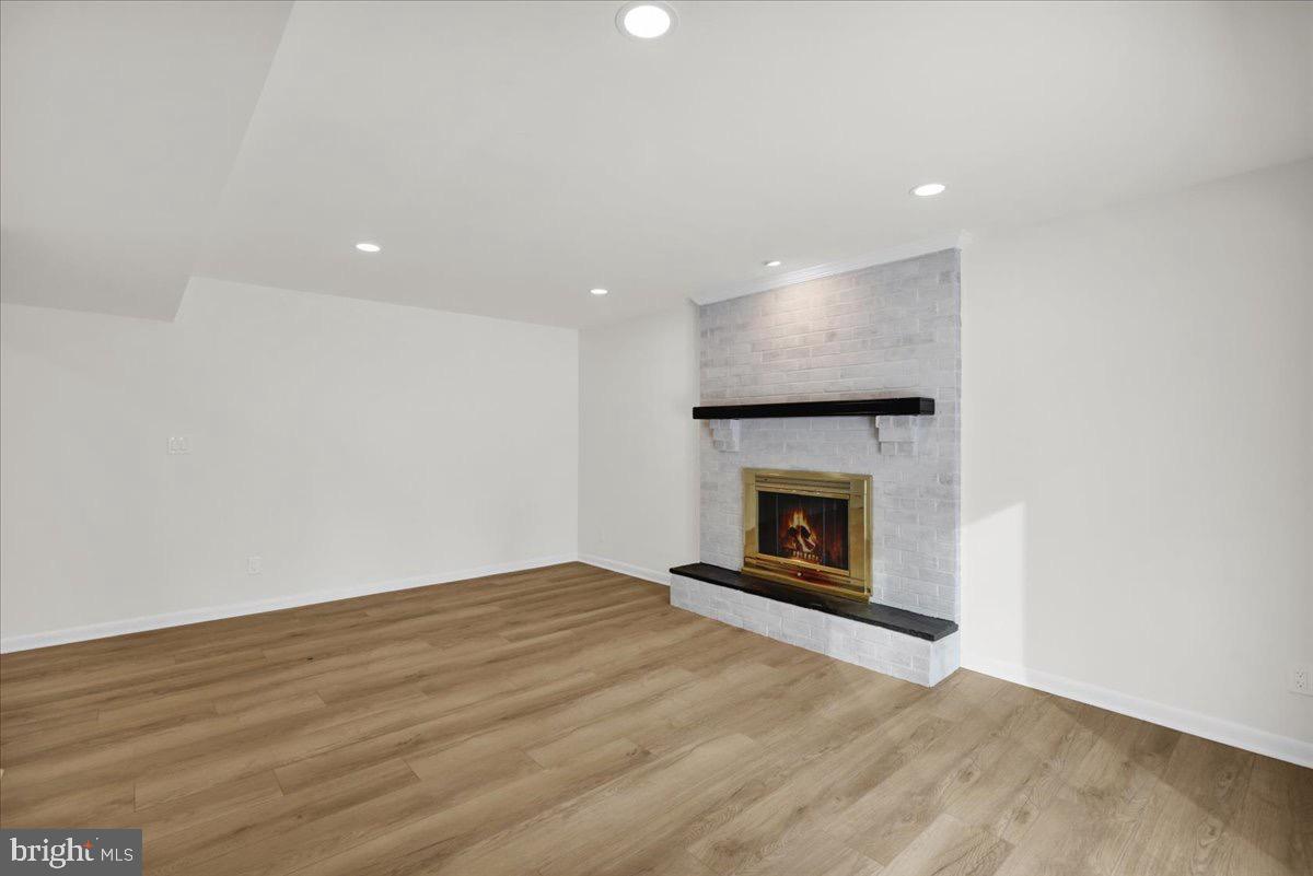 WELLINGTON DOWNES - Residential