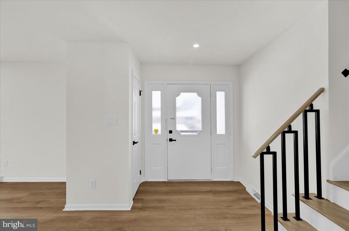 WELLINGTON DOWNES - Residential