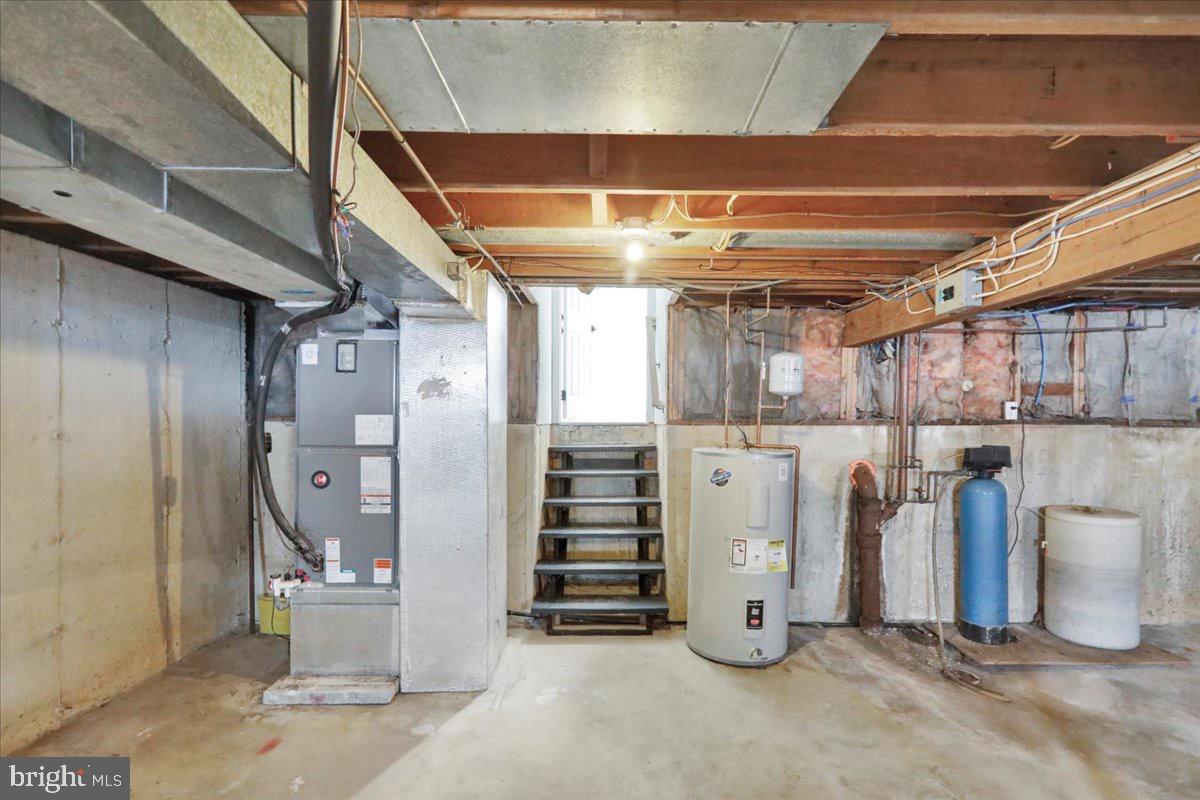 WELLINGTON DOWNES - Residential