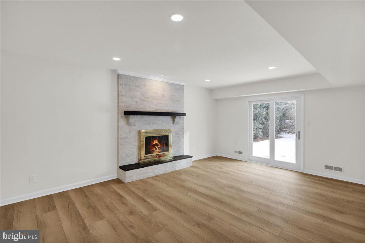 WELLINGTON DOWNES - Residential