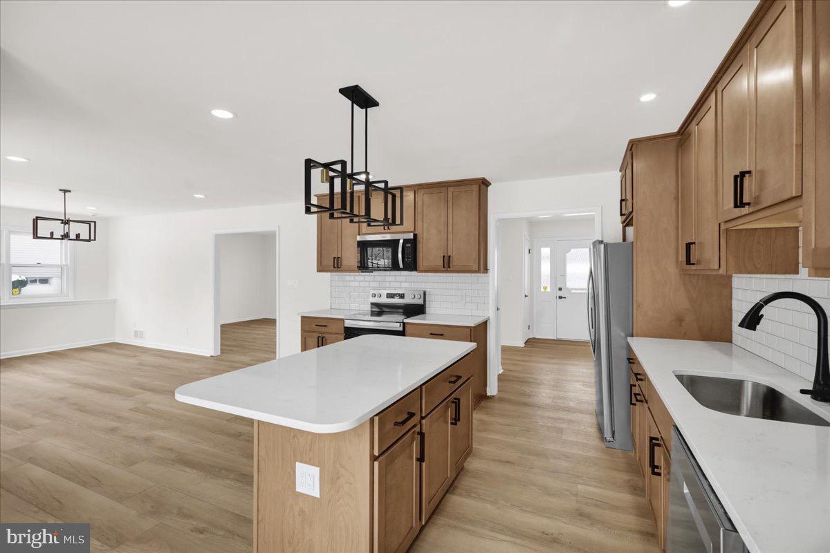 WELLINGTON DOWNES - Residential