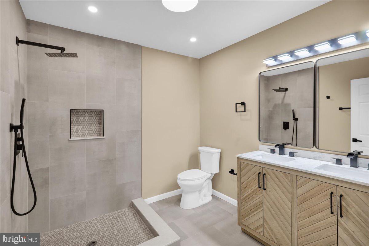 WELLINGTON DOWNES - Residential