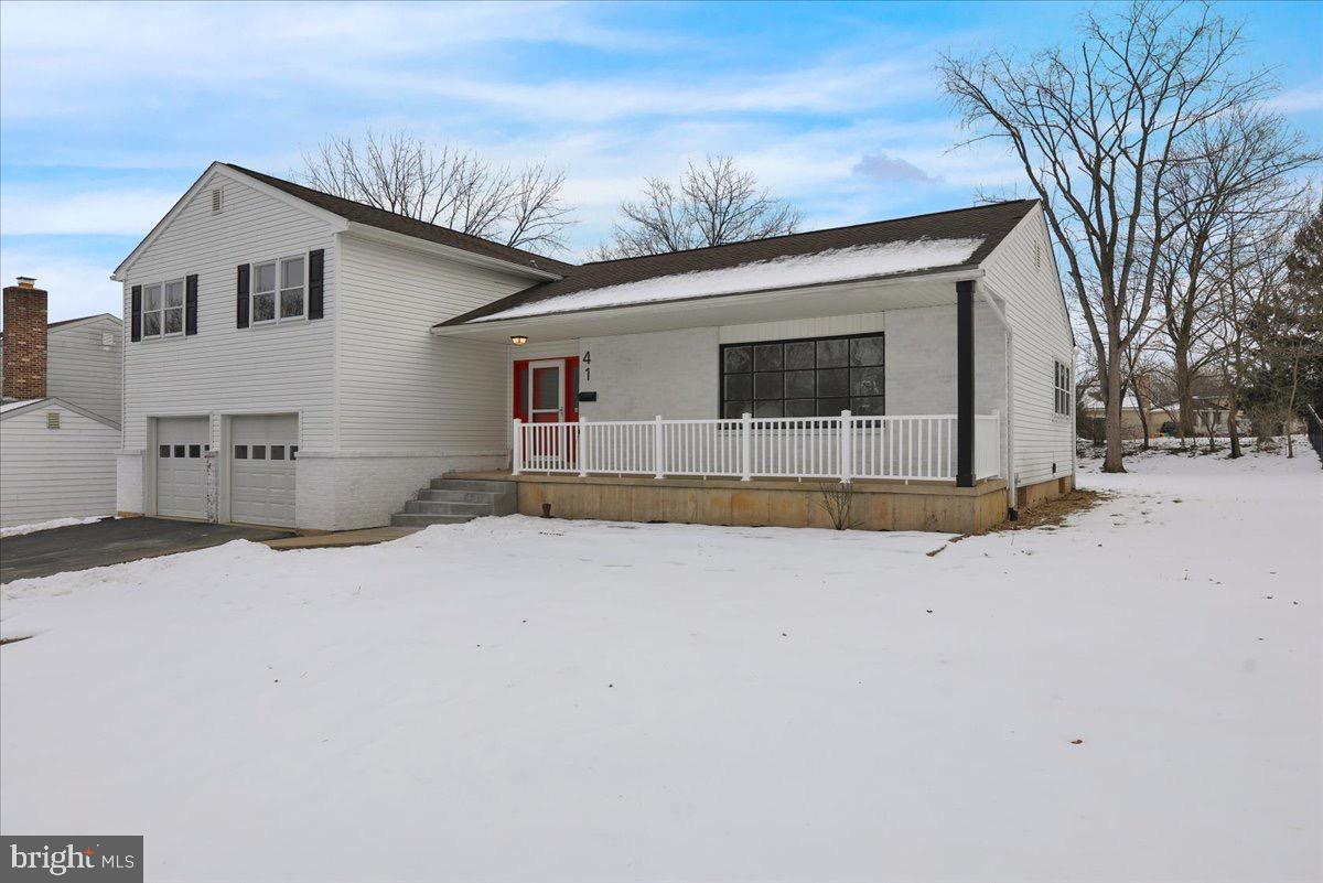 WELLINGTON DOWNES - Residential