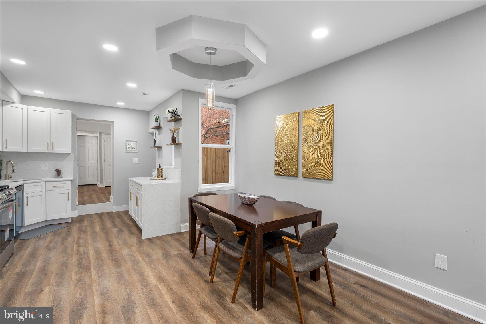 WINCHESTER - Residential