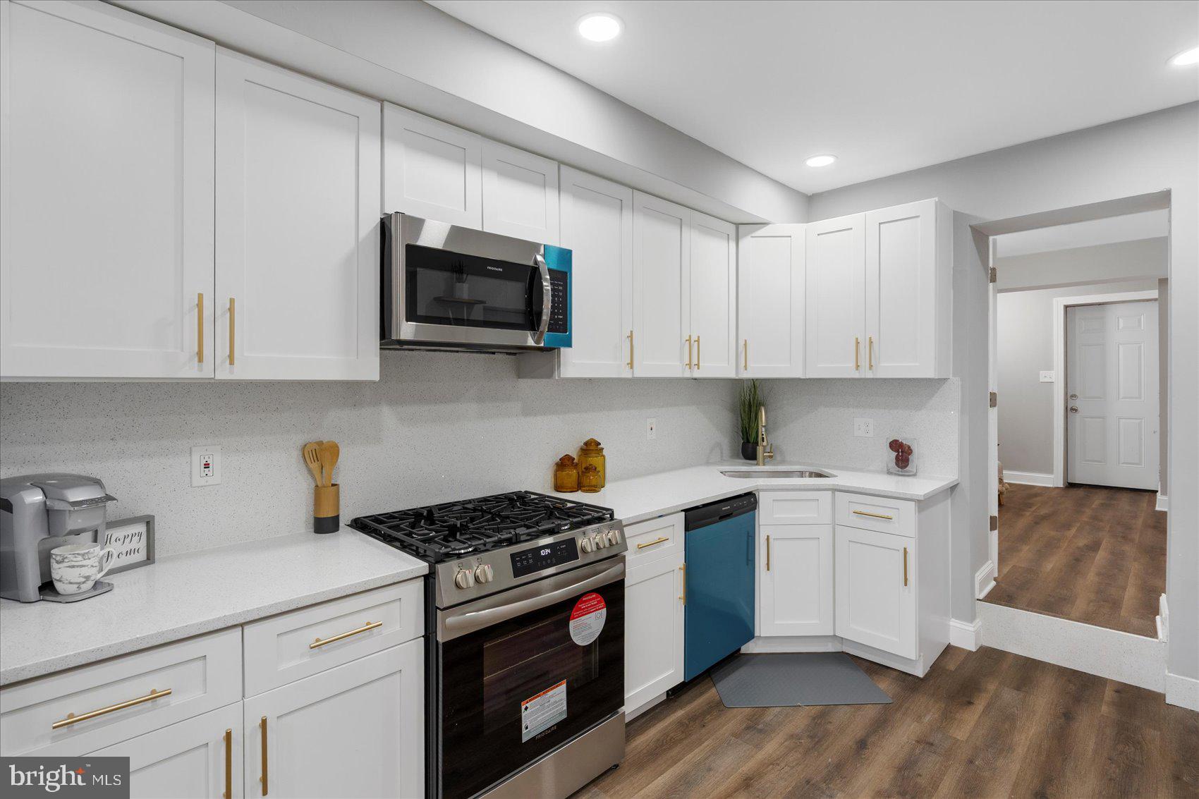 WINCHESTER - Residential