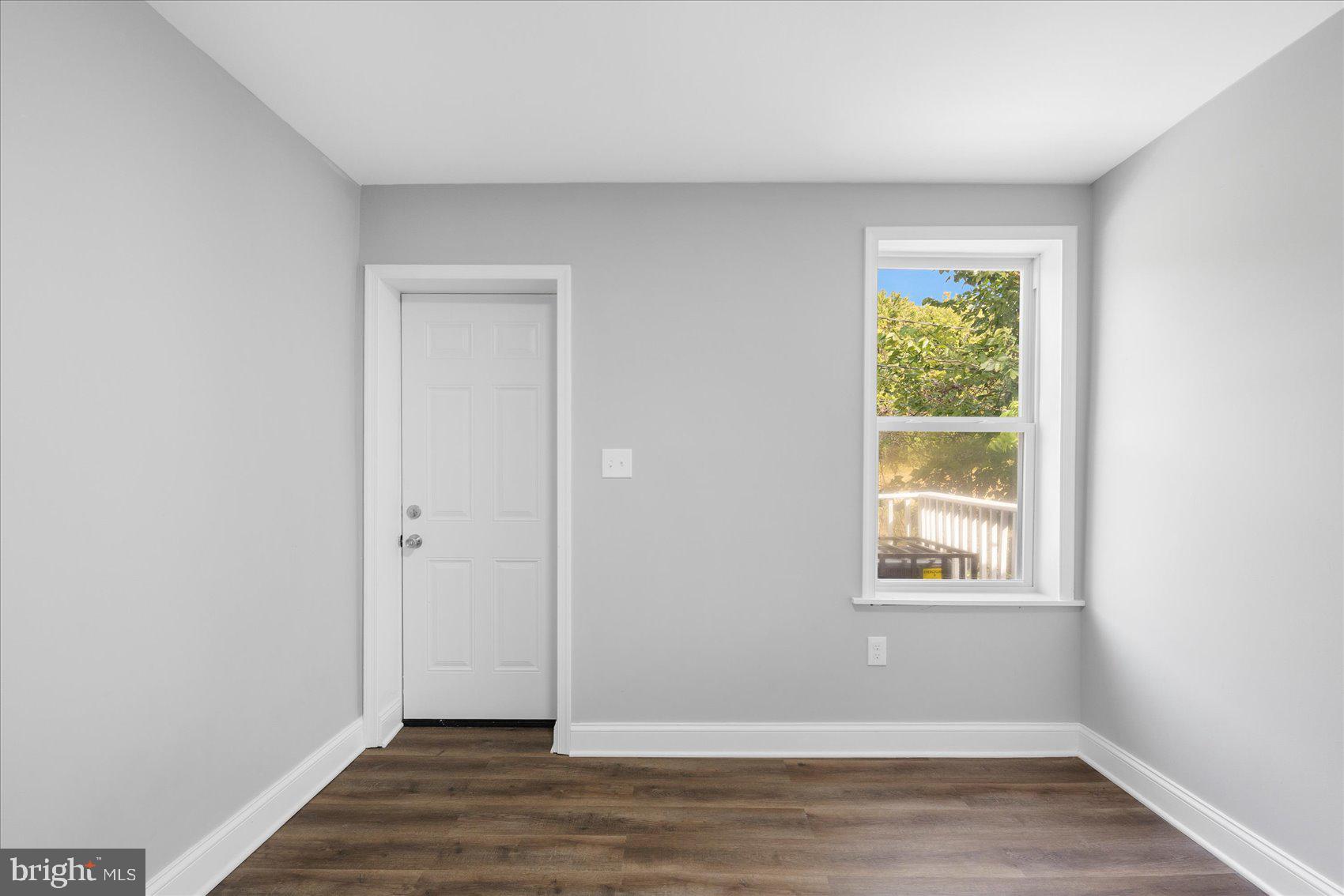 WINCHESTER - Residential