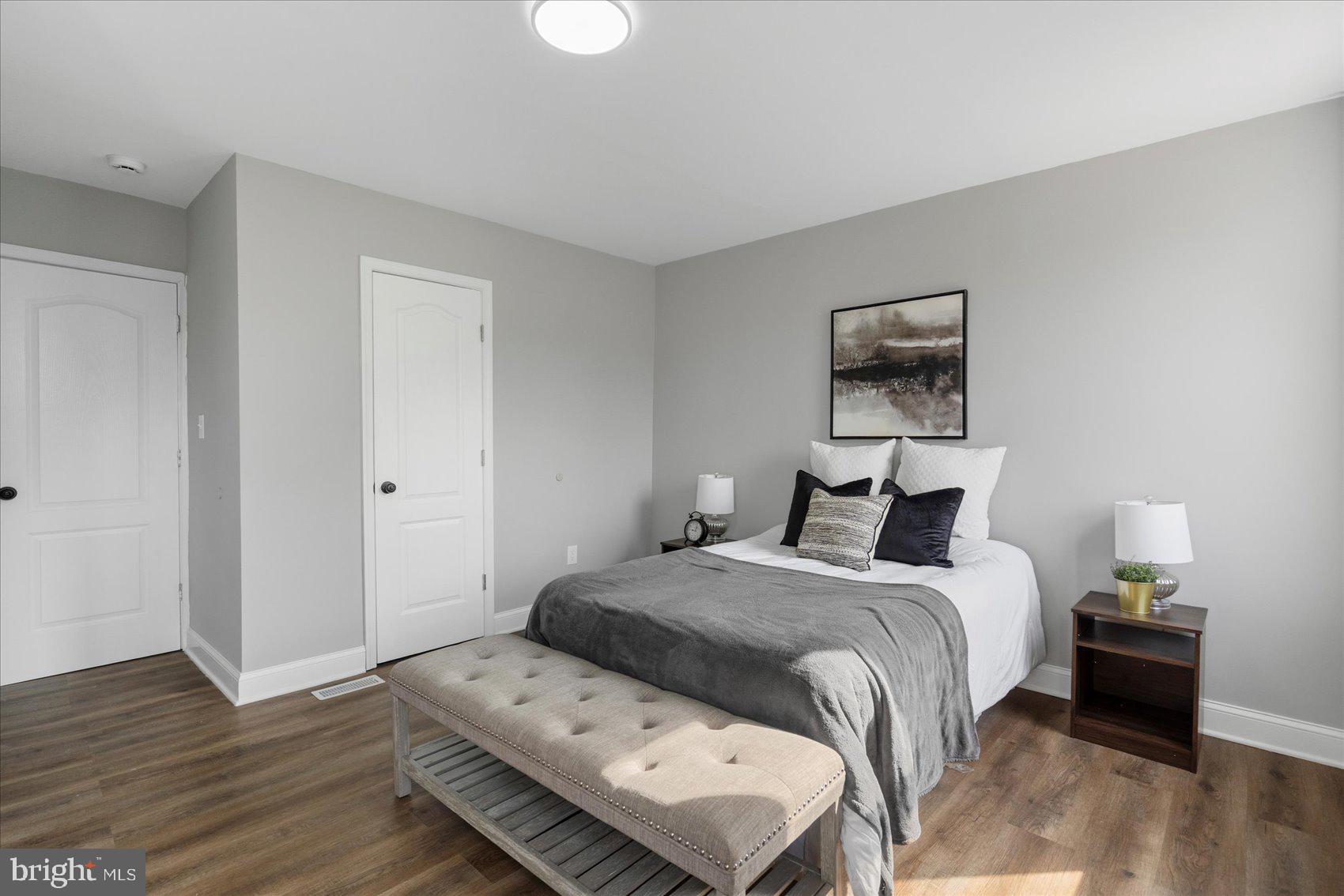 WINCHESTER - Residential