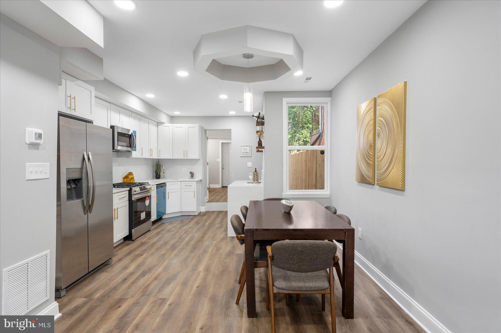 WINCHESTER - Residential