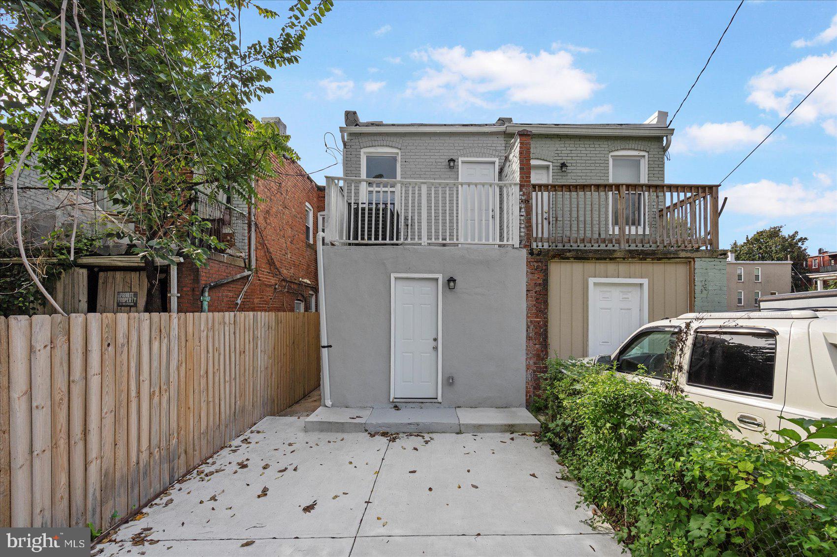 WINCHESTER - Residential