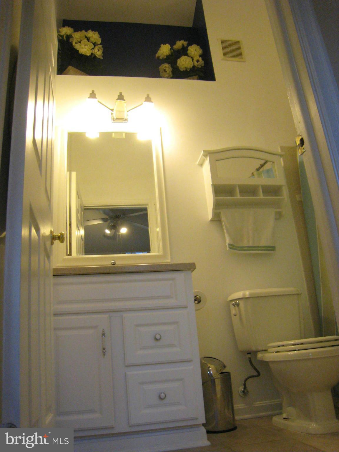 GREEN TRAILS - Residential Lease