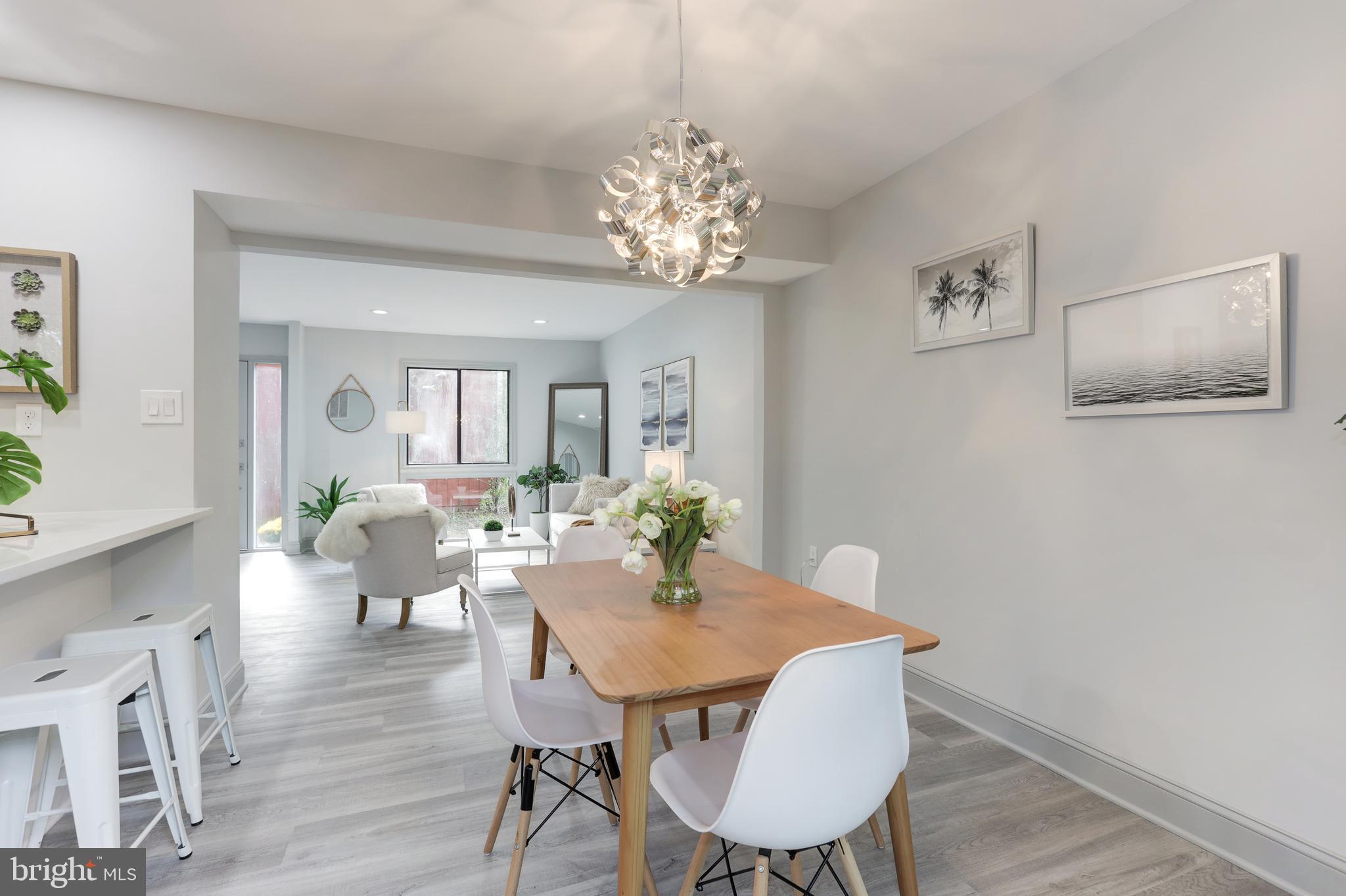 RESTON - Residential