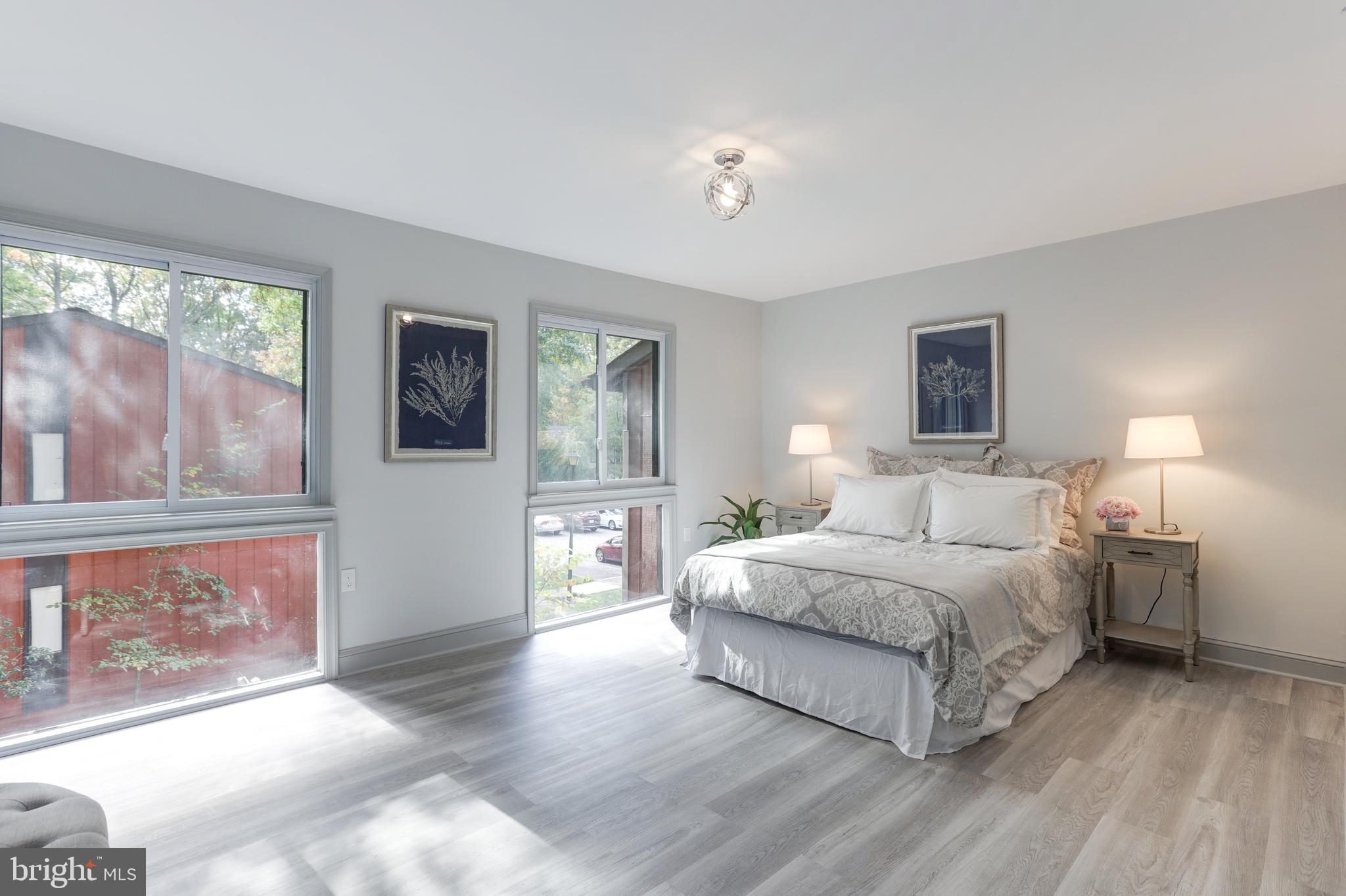 RESTON - Residential