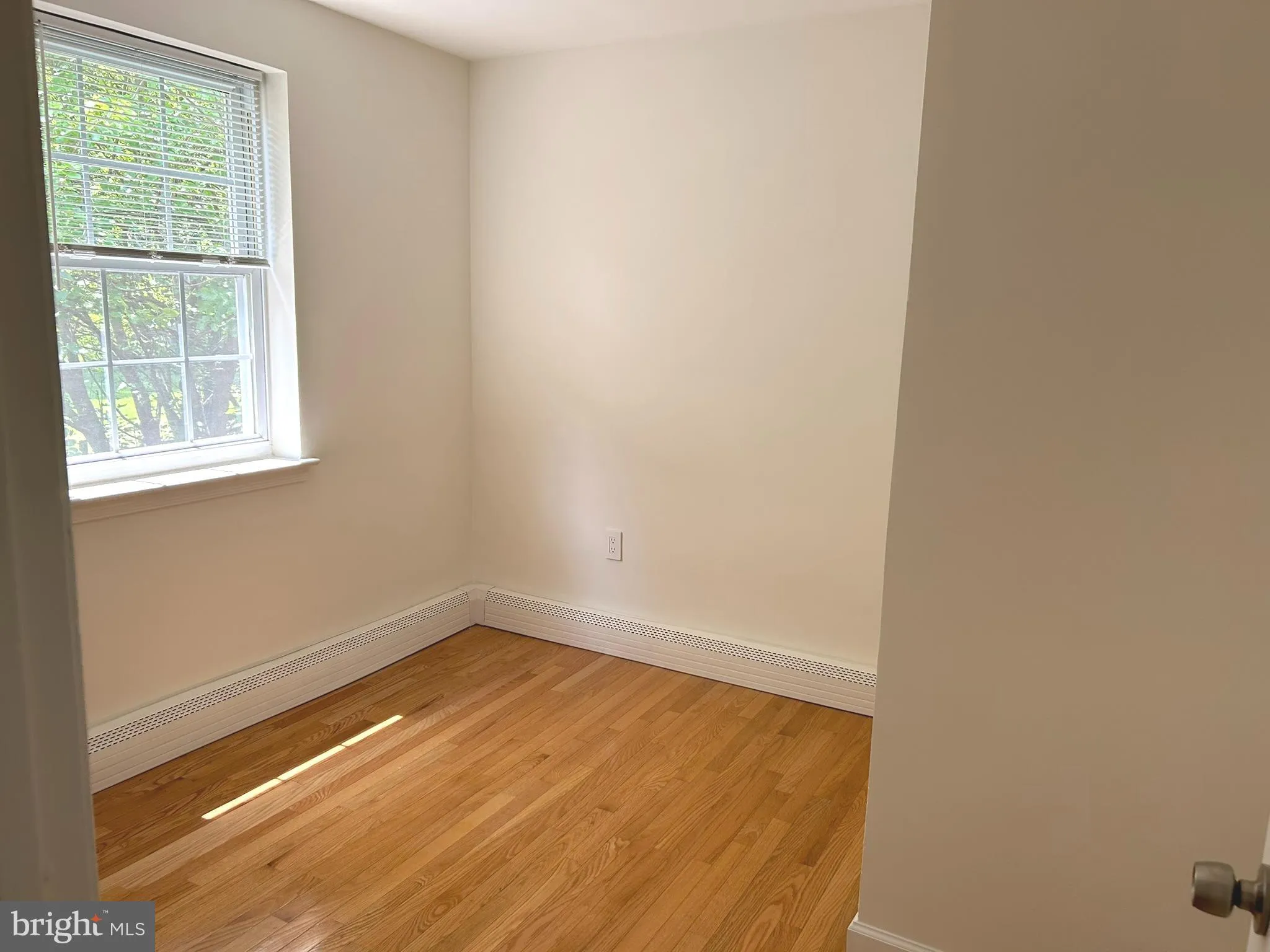 Ardmore, Pennsylvania 19003, United States, 2 Bedrooms Bedrooms, ,1 BathroomBathrooms,Residential,Active,159617