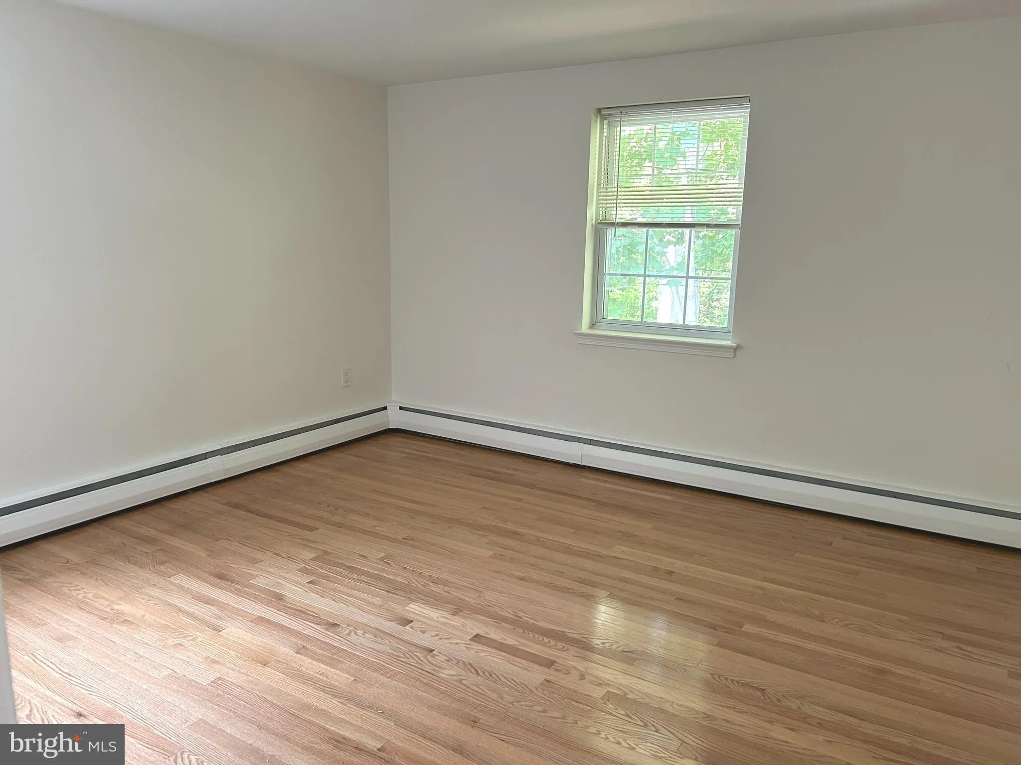 Ardmore, Pennsylvania 19003, United States, 2 Bedrooms Bedrooms, ,1 BathroomBathrooms,Residential,Active,159617