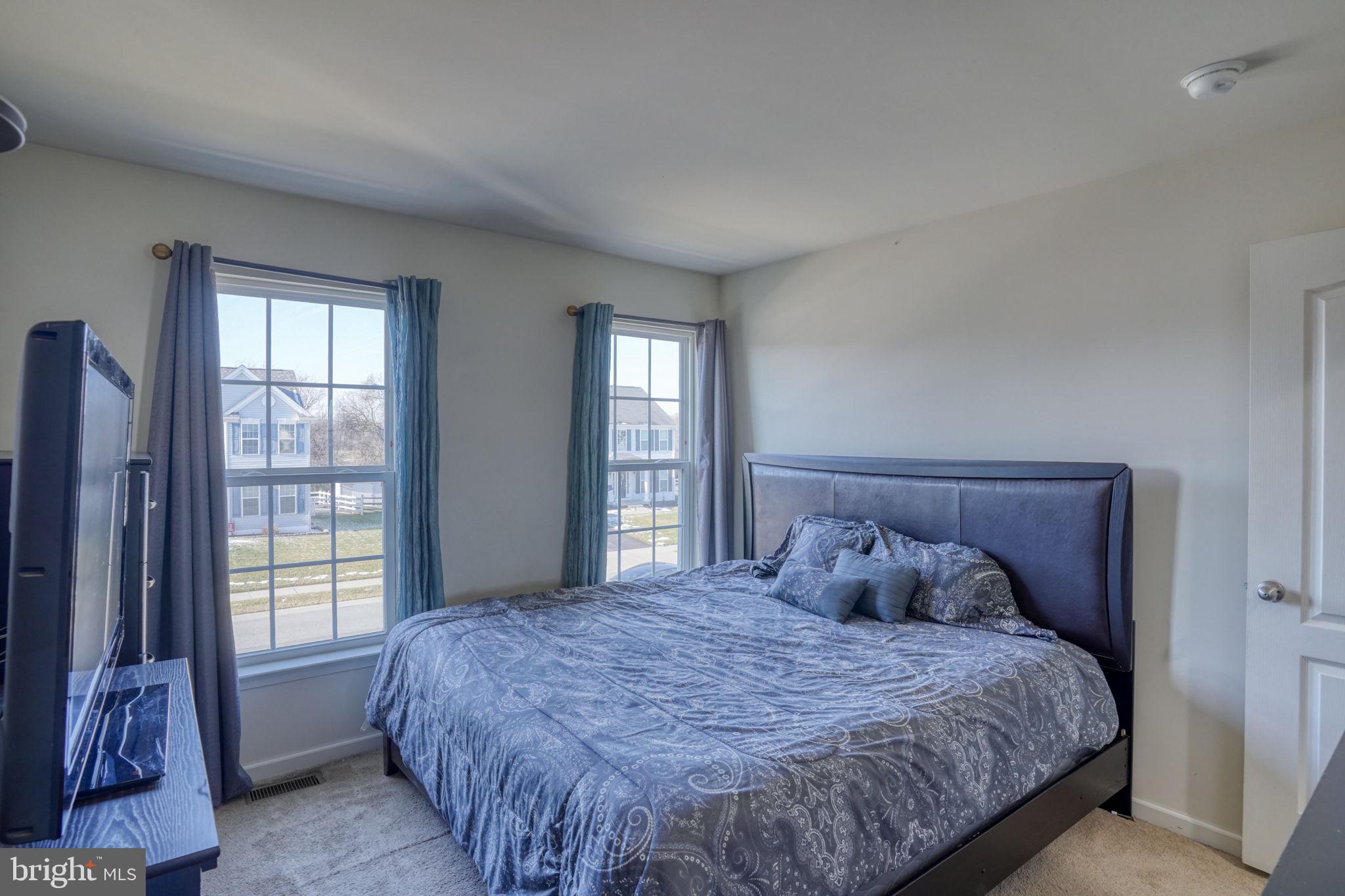 TOWNSEND VILLAGE - Residential