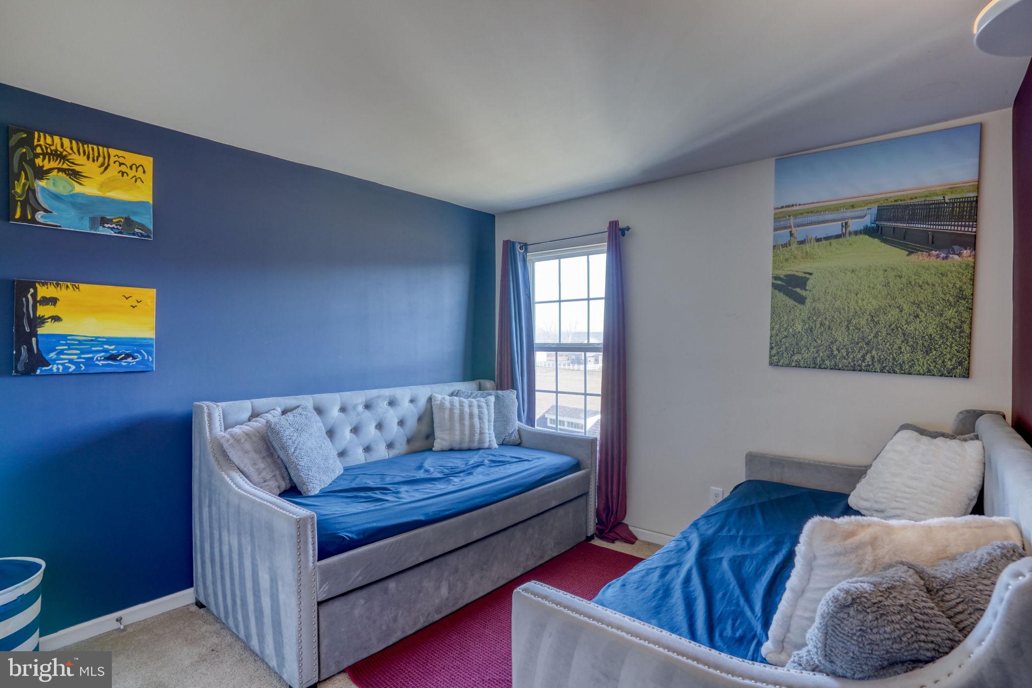 TOWNSEND VILLAGE - Residential