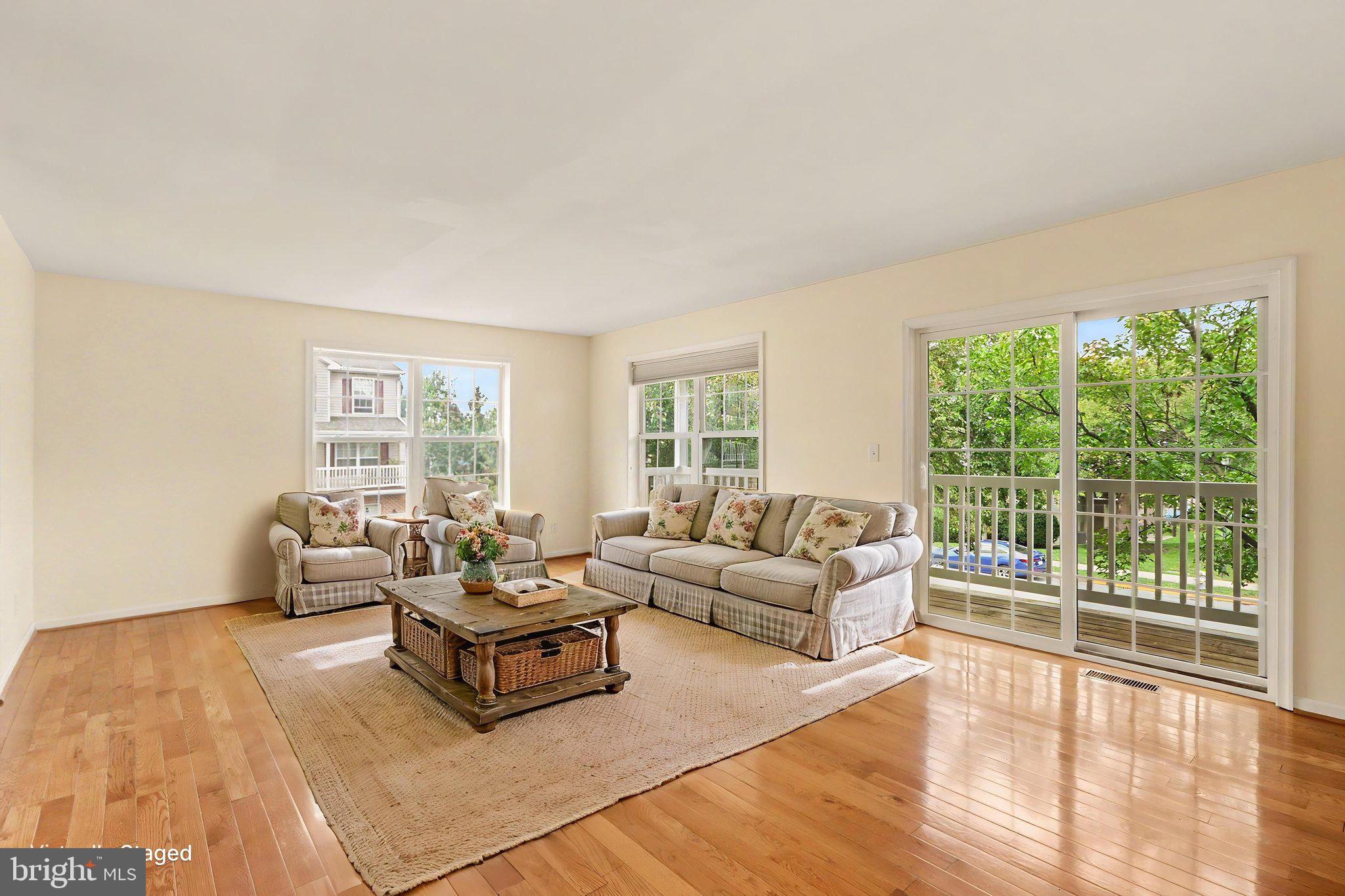 41 PARKSIDE DRIVE