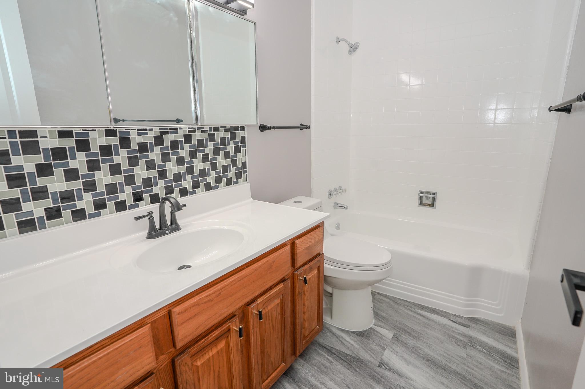 PARK HEIGHTS - Residential