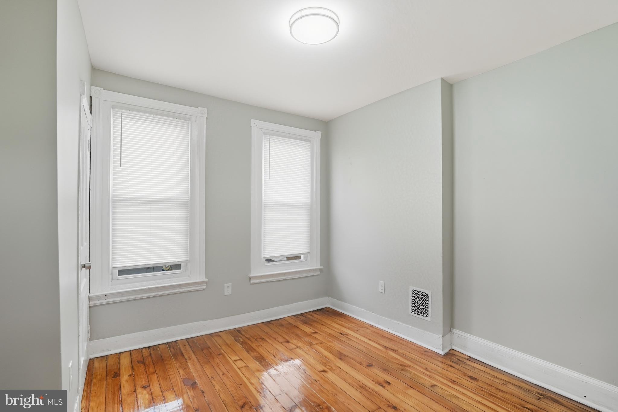 COBBS CREEK - Residential Lease
