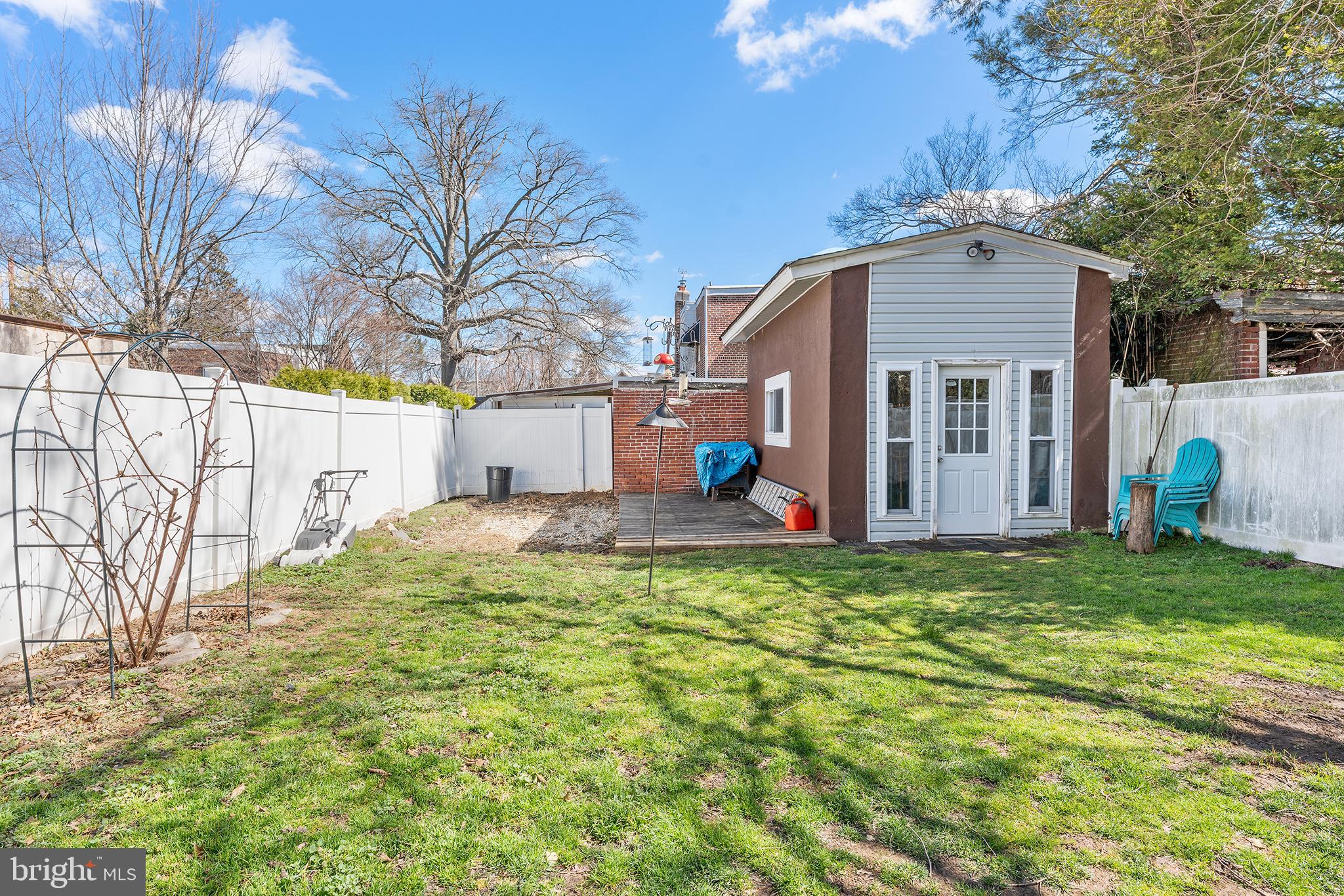 LANSDOWNE - Residential