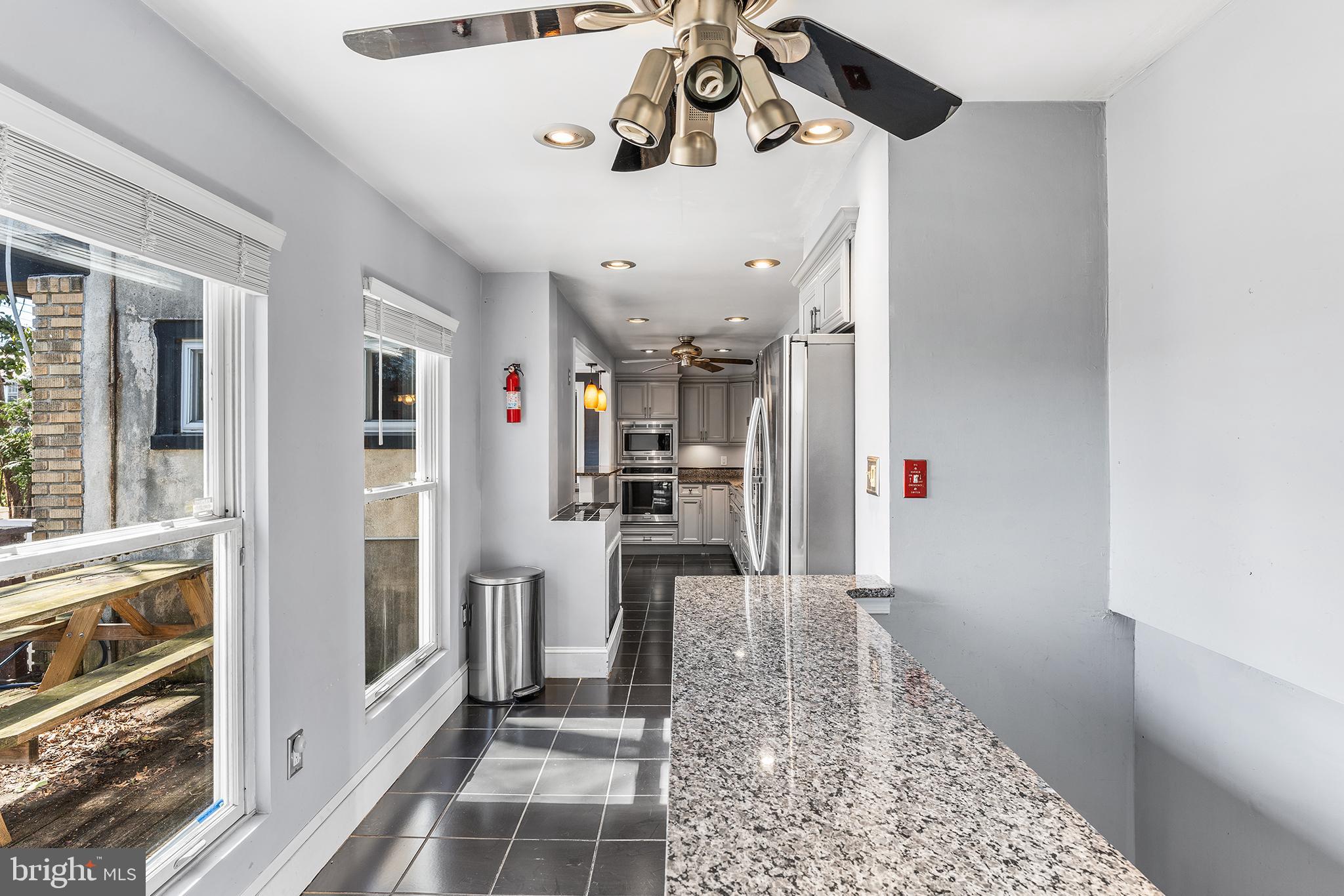 LANSDOWNE - Residential